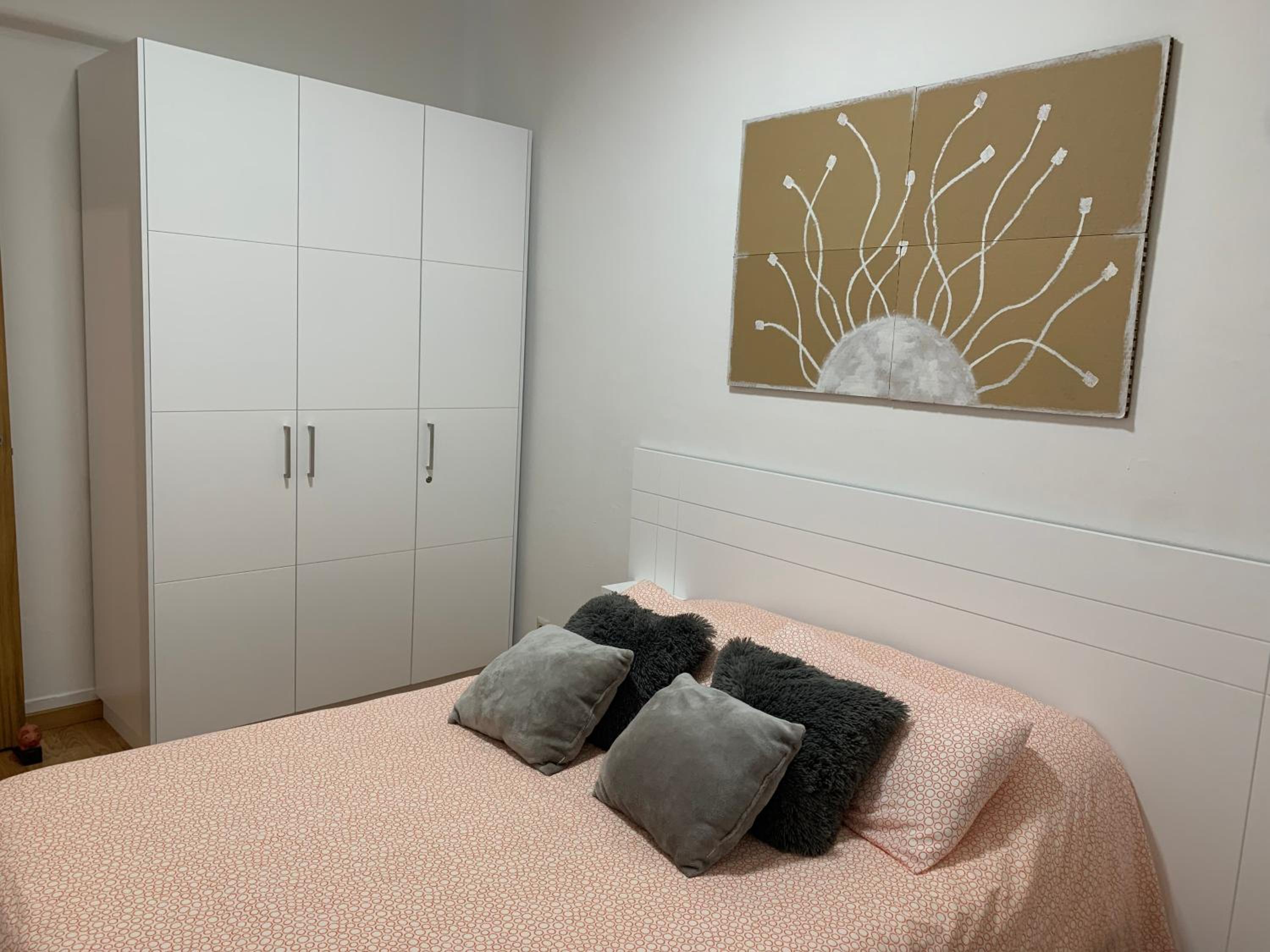 Four-Room Apartment - Photo 15