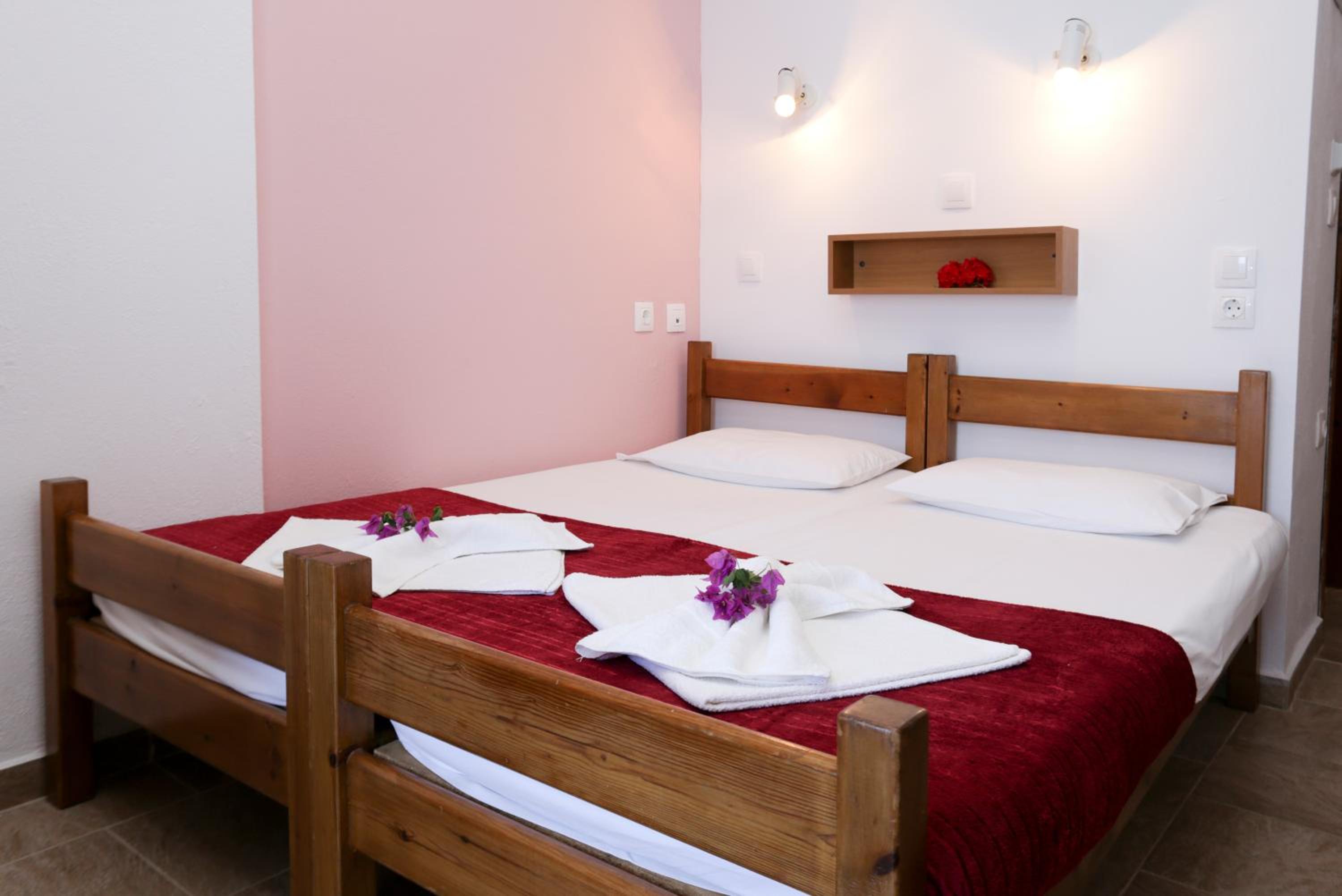 Double Room with Balcony and Sea View photo 3