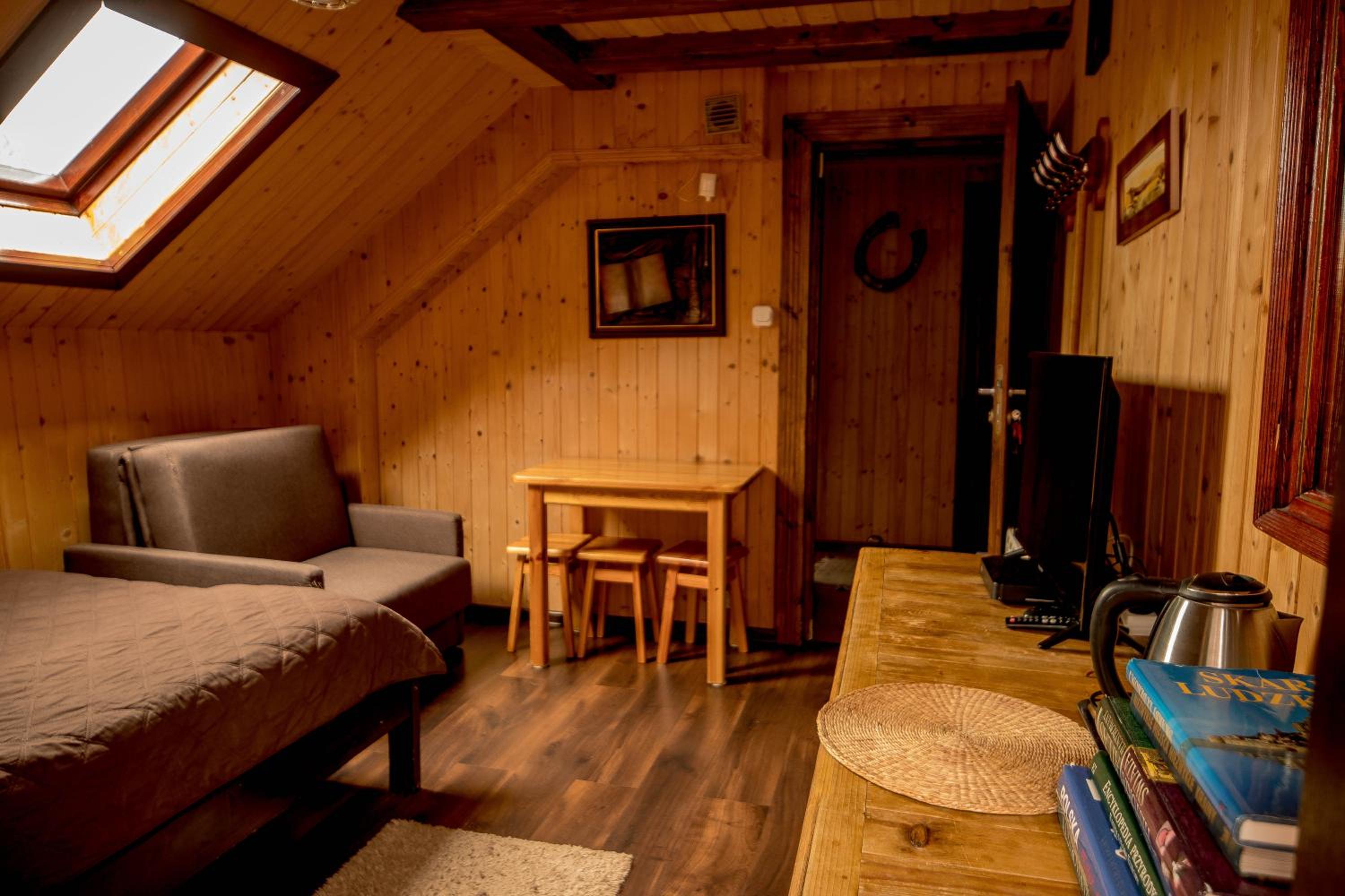 Family Room photo 1