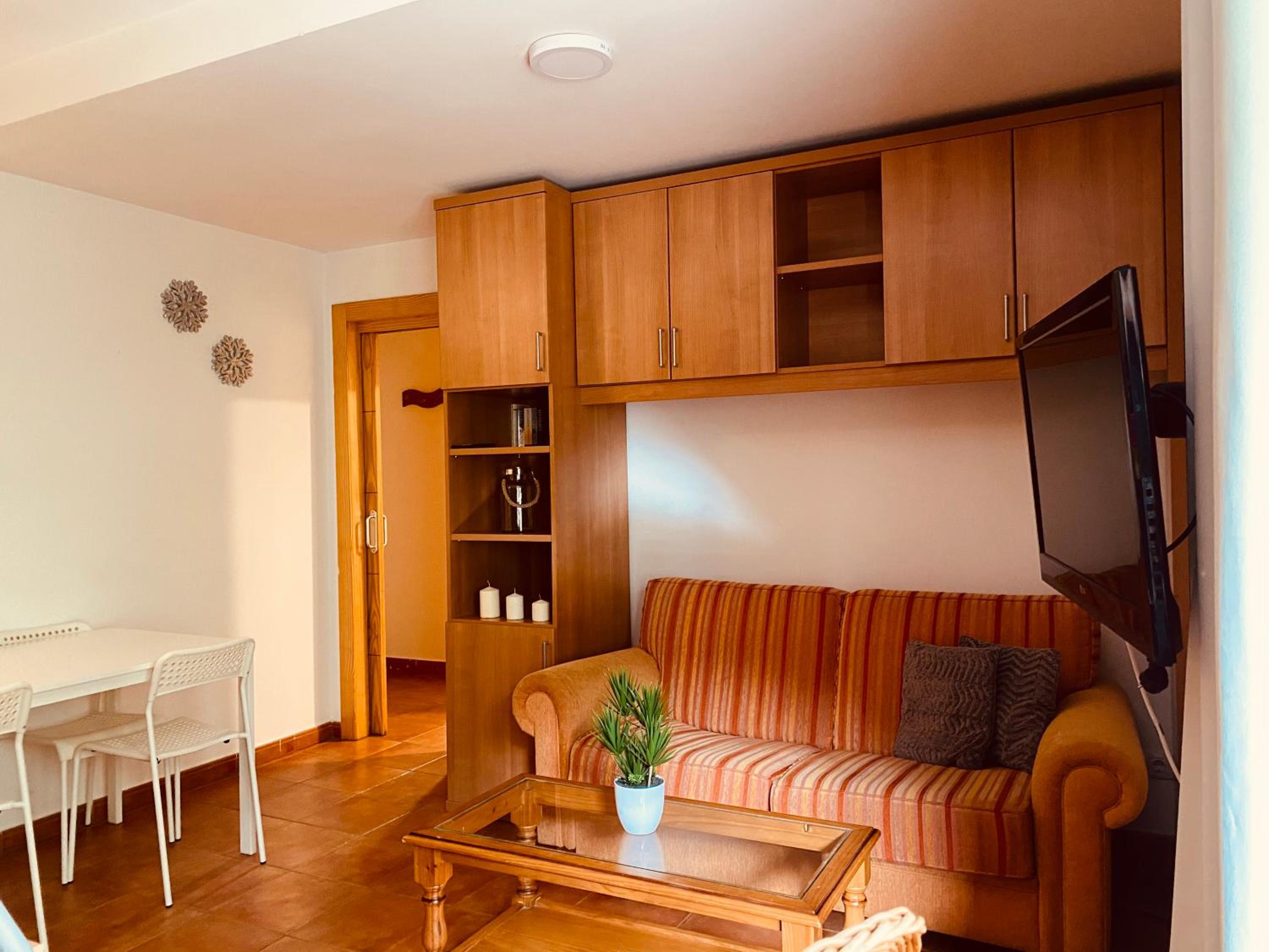 One-Bedroom Apartment - Photo 30
