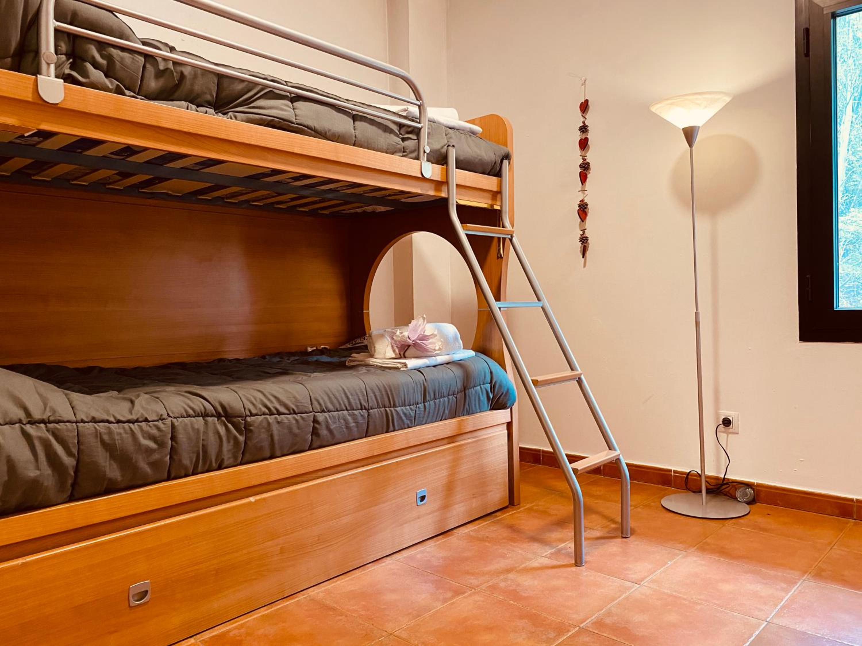 One-Bedroom Apartment - Photo 33