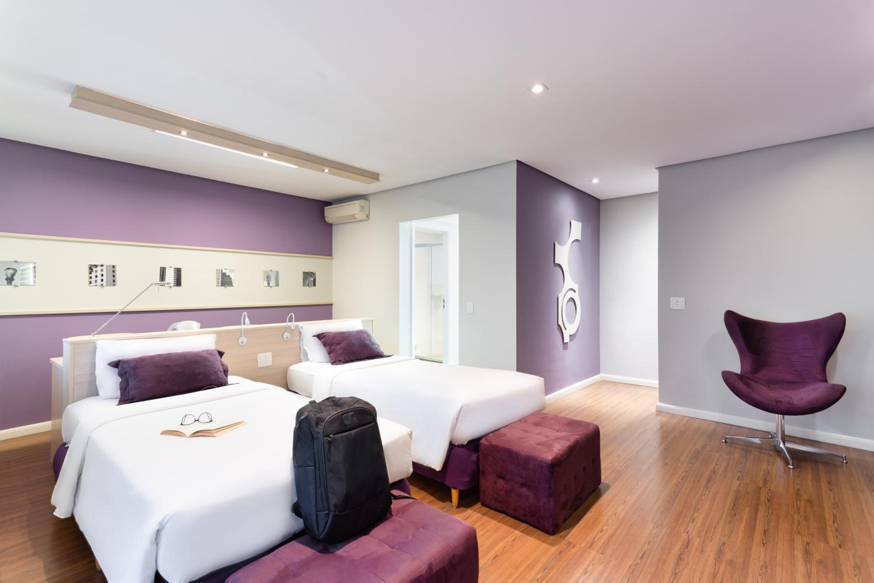 Standard Twin Room - Photo 1