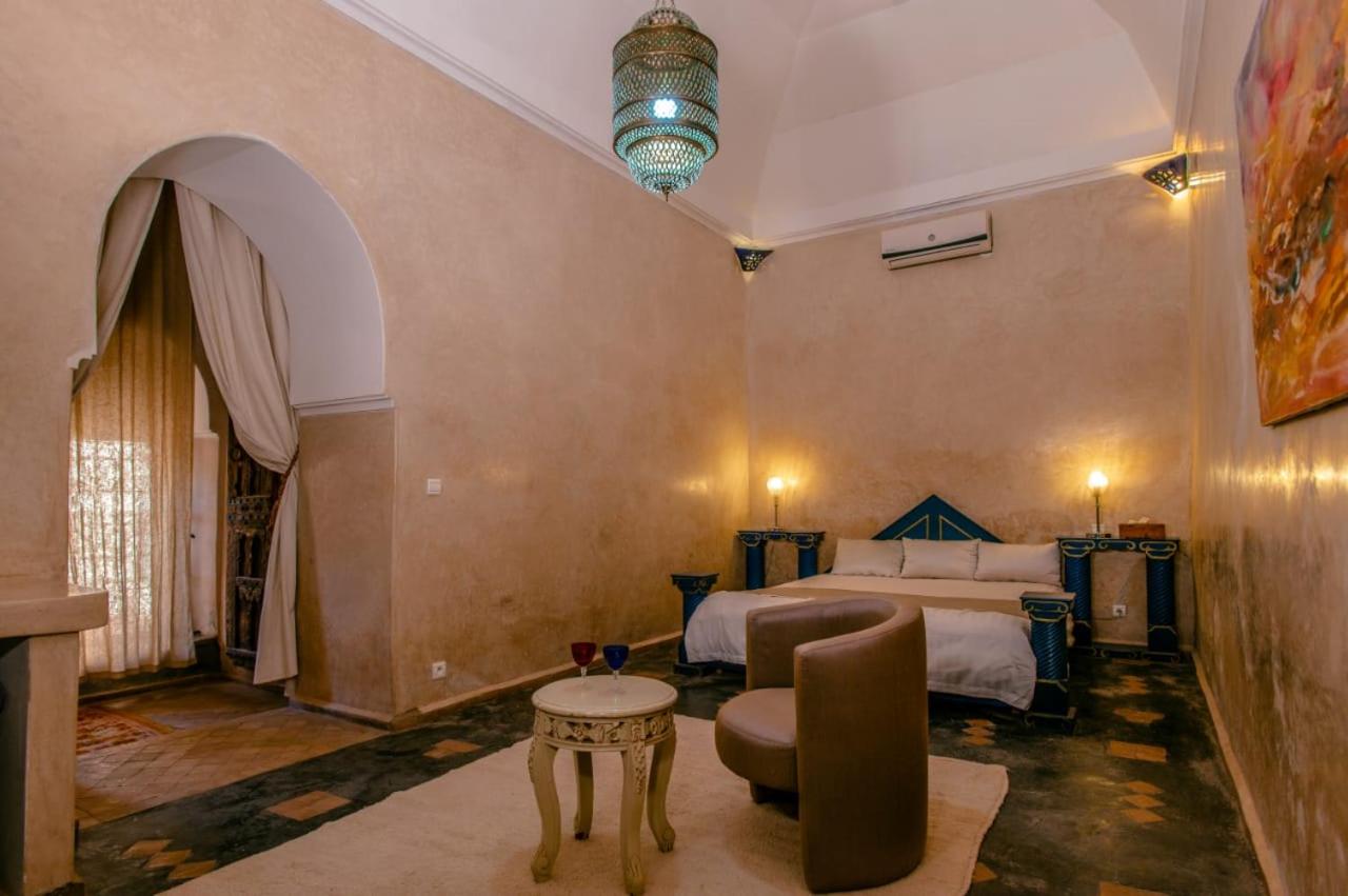 Double Room - Photo 14