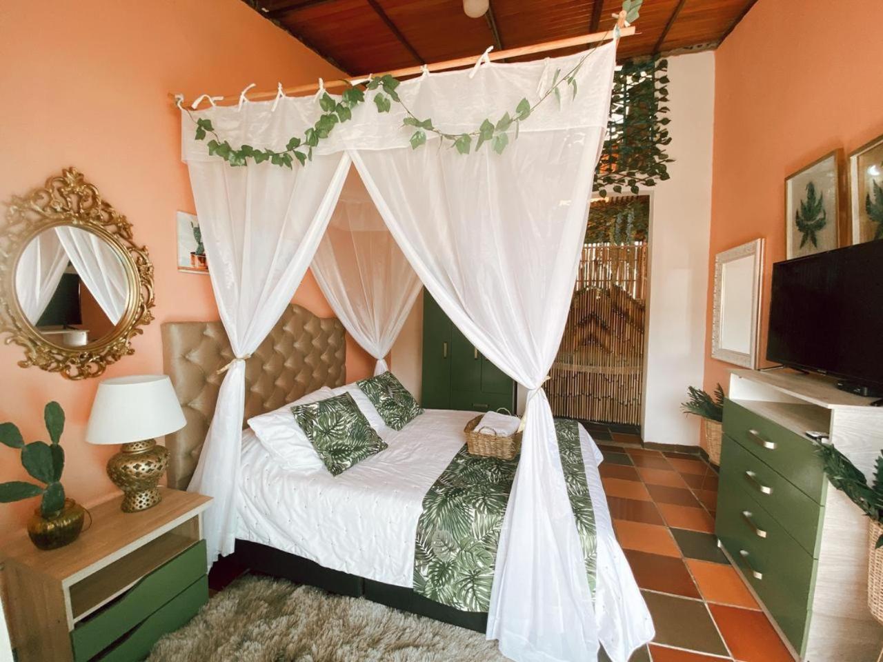 Deluxe Double Room with Bath photo 1
