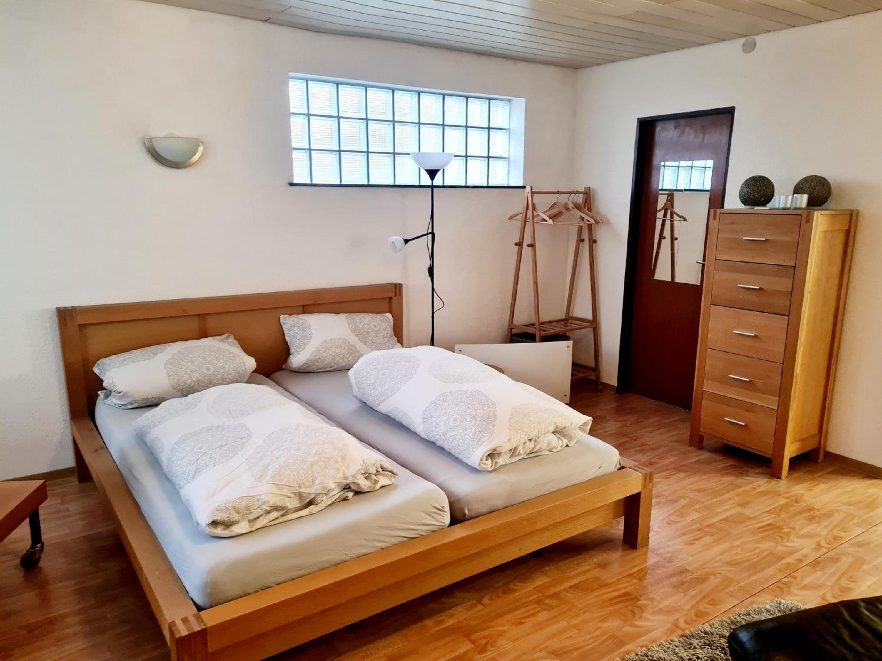 One-Bedroom Apartment photo 2