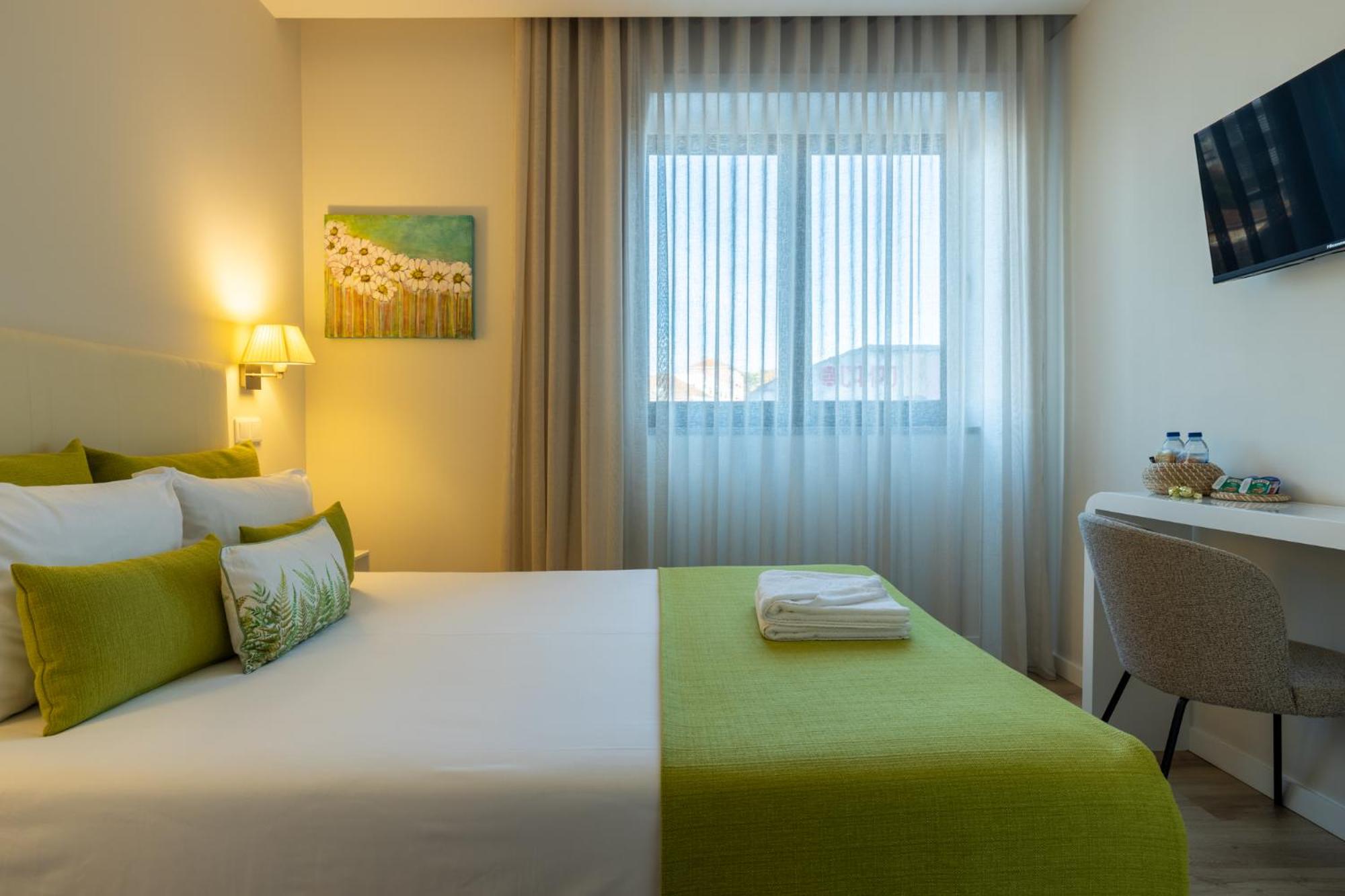 Economy Double Room - Photo 3