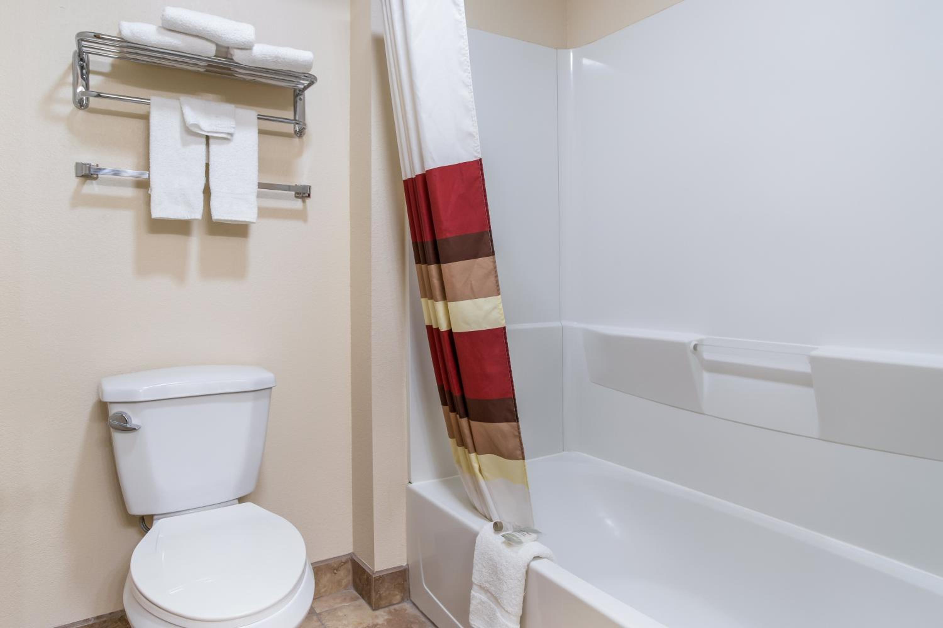 Suite with Two Queen Beds Smoke Free photo 2