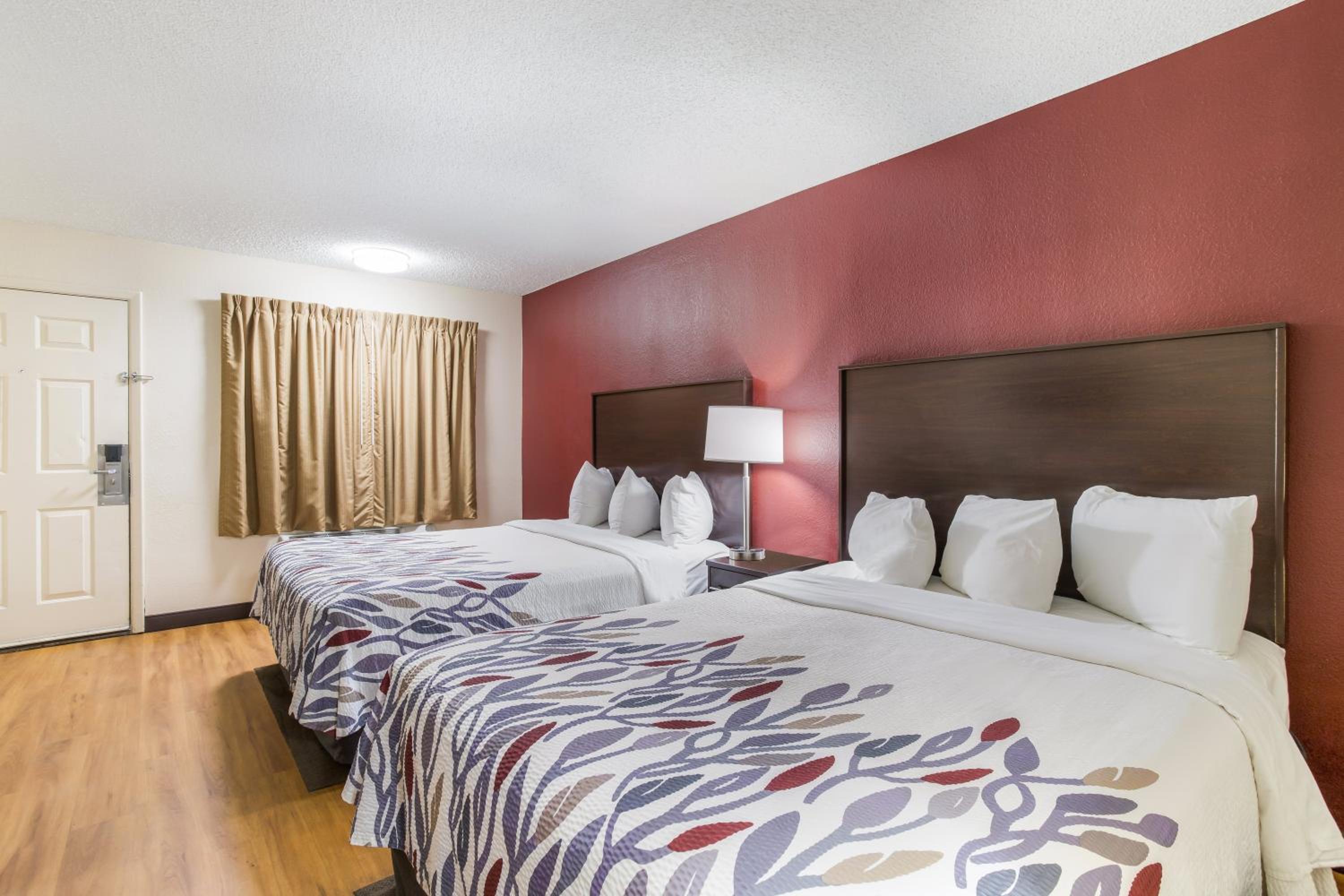 Superior Room with Two Queen Beds Smoke Free photo 2