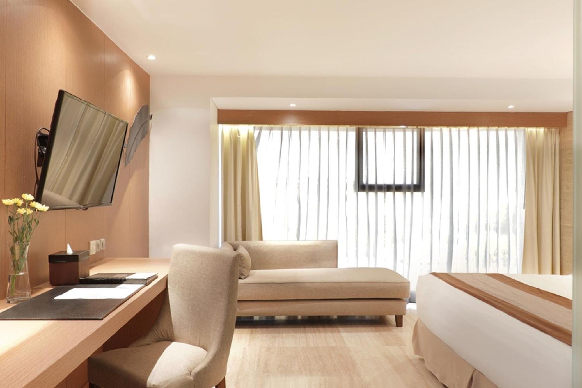 Deluxe Room with Free 60 Minutes Spa treatment for 2 people (not valid for Facial and Nail treatment) photo 2
