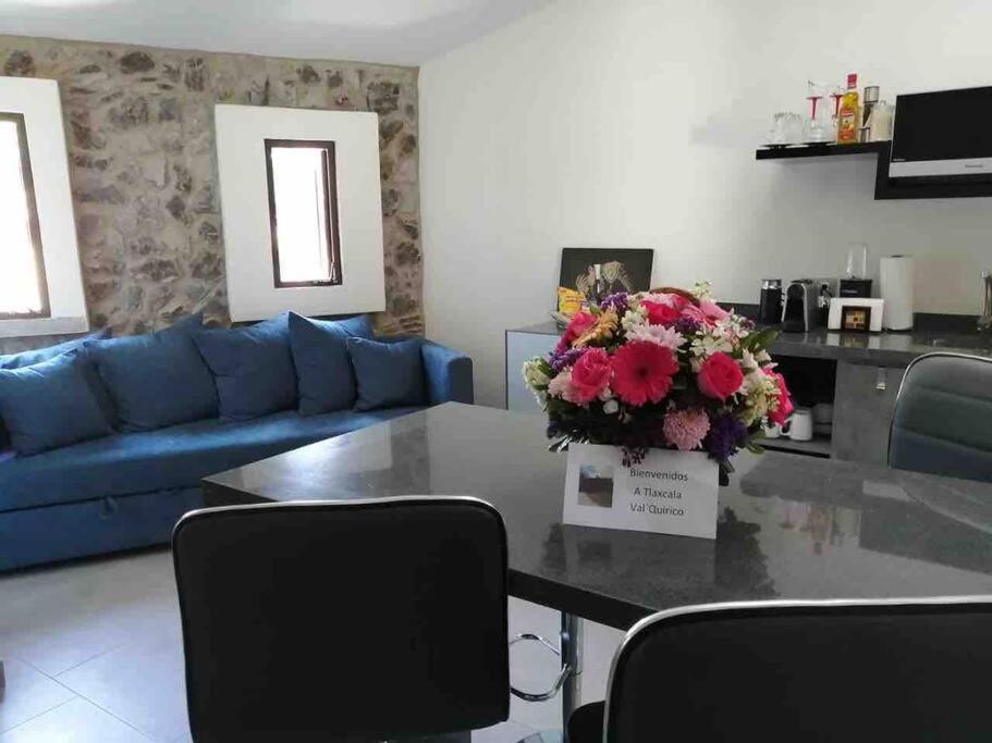 One-Bedroom Apartment - Photo 6