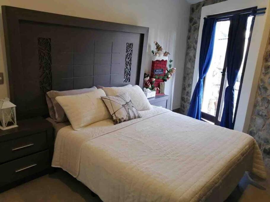 One-Bedroom Apartment - Photo 10