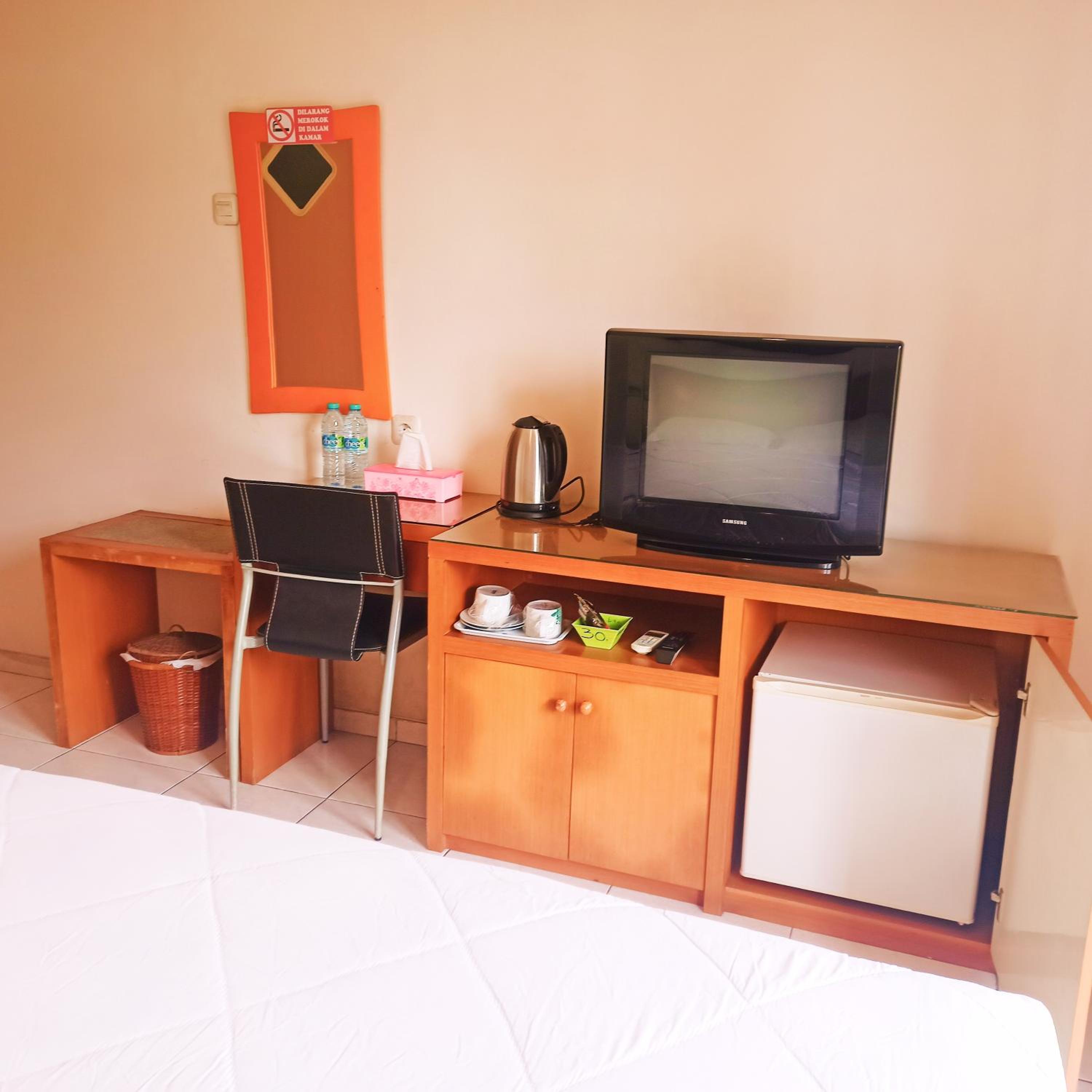 Deluxe King Room photo 1