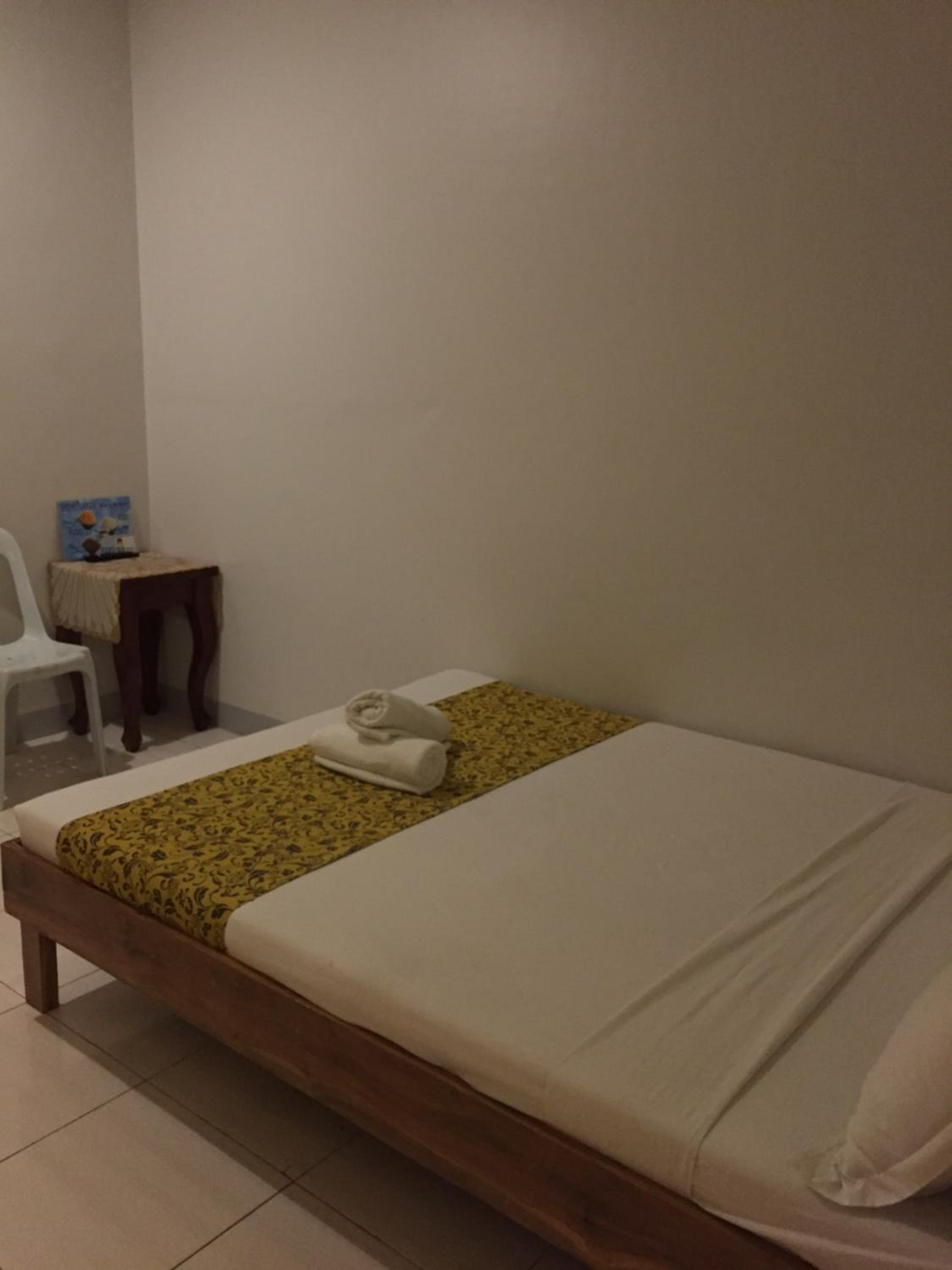 Standard Double Room - Photo 4