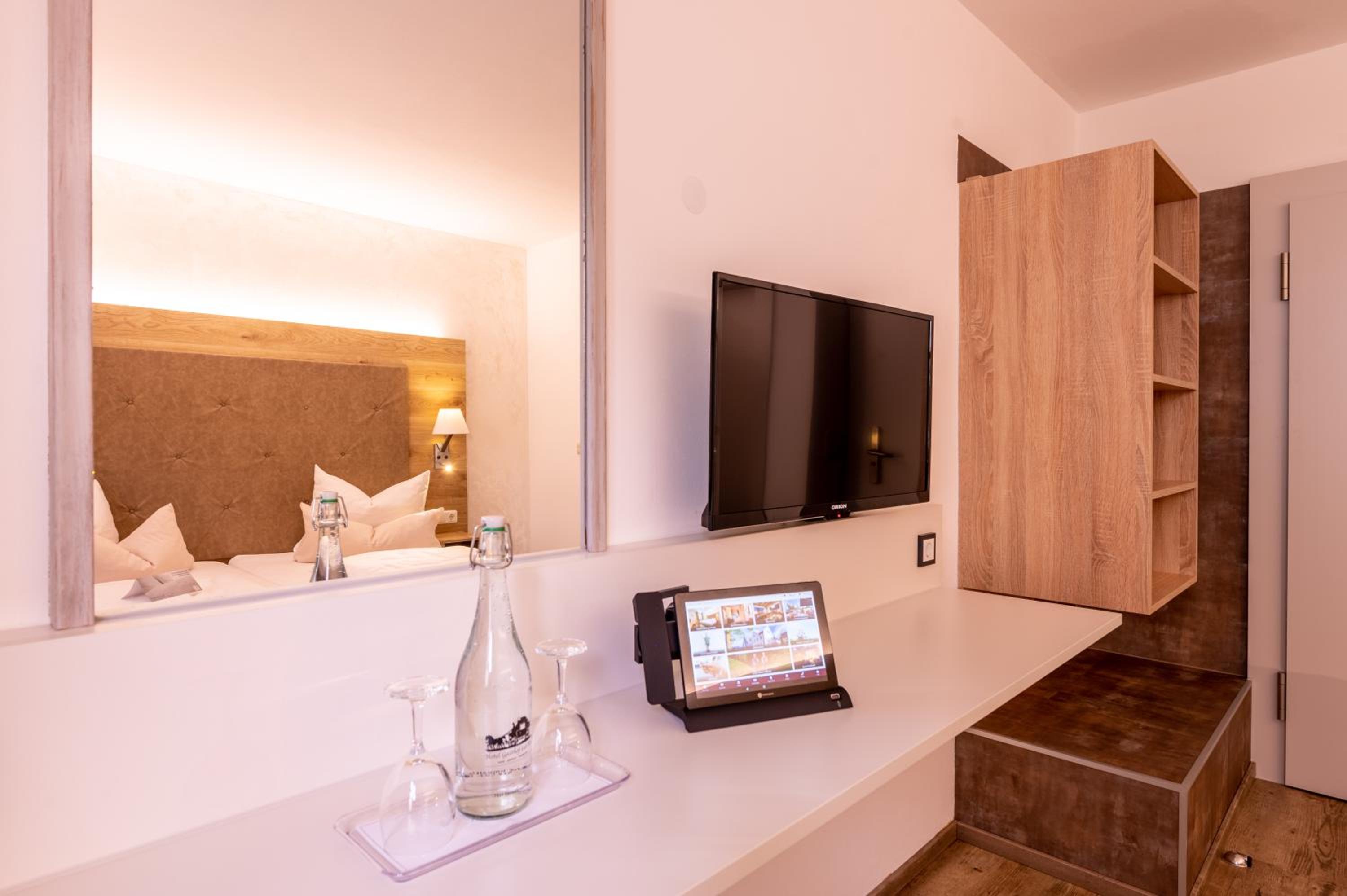 Standard Double Room photo 3