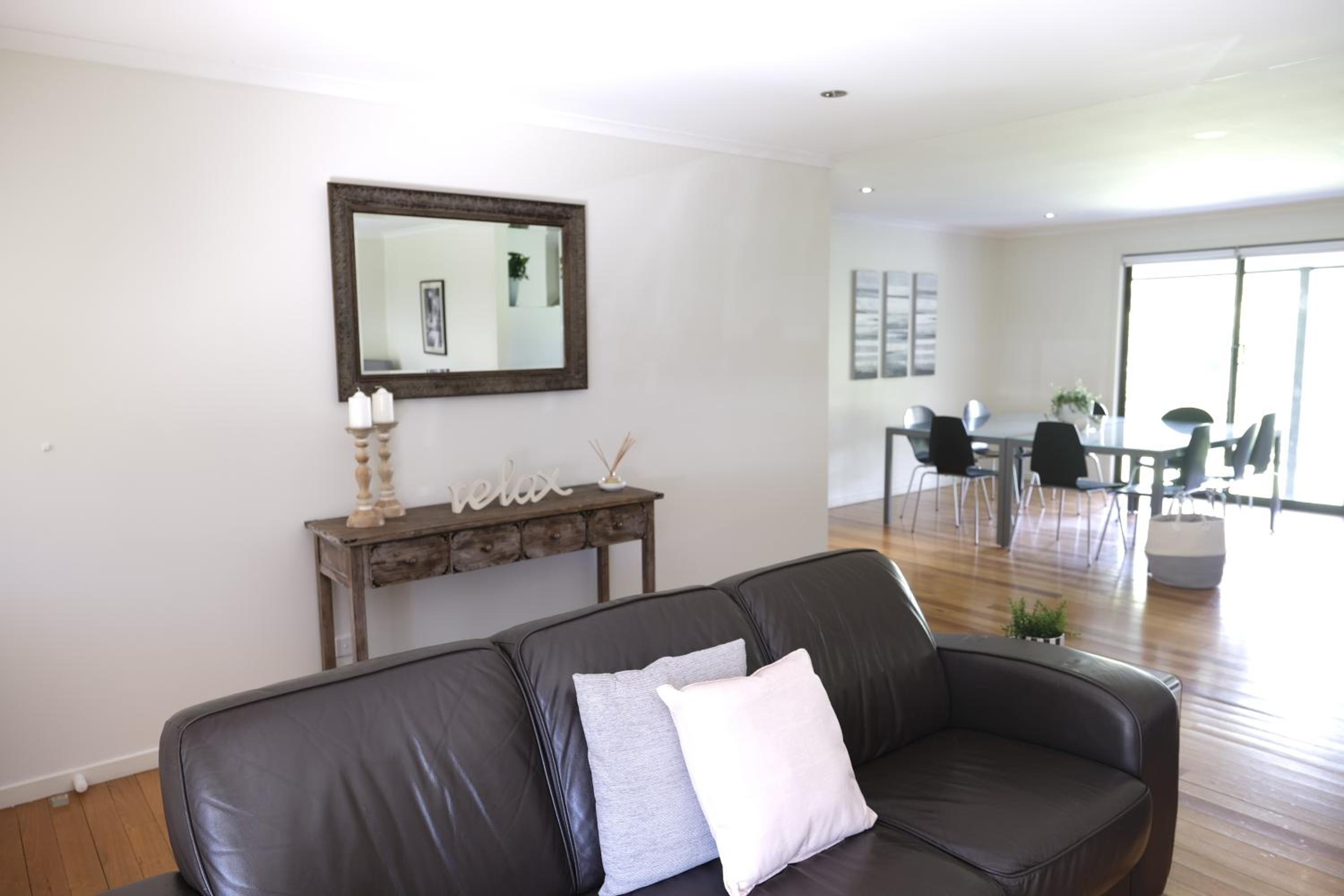 Four-Bedroom House photo 1