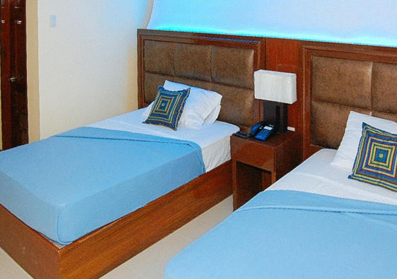 Deluxe Room - Photo 3