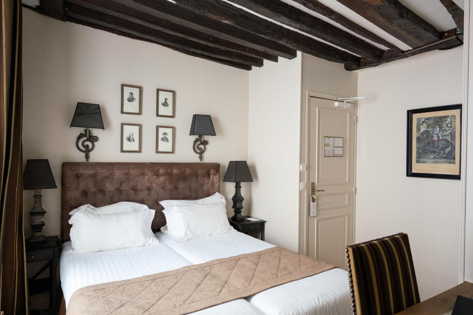 Standard Double or Twin Room photo 2