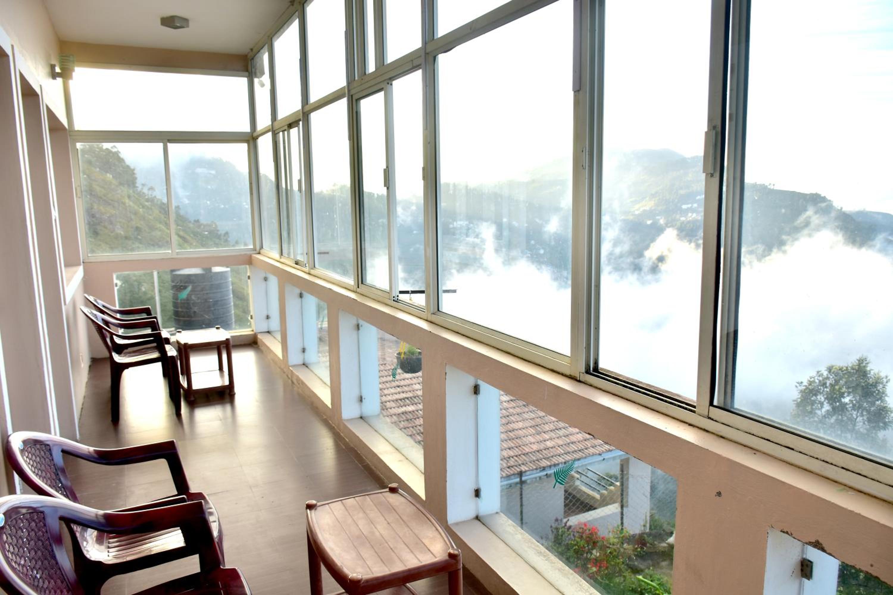 Double Room with Mountain View - Photo 8