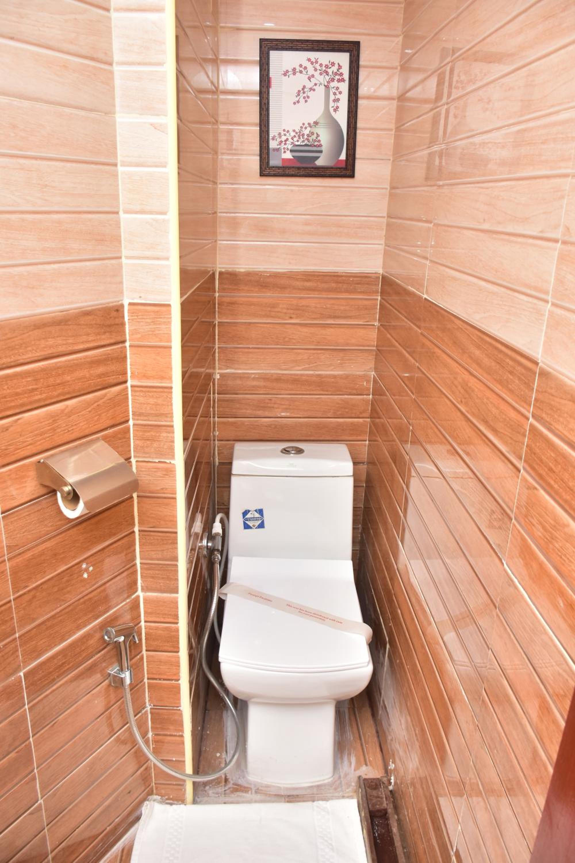 Deluxe Double Room with Balcony - Photo 2