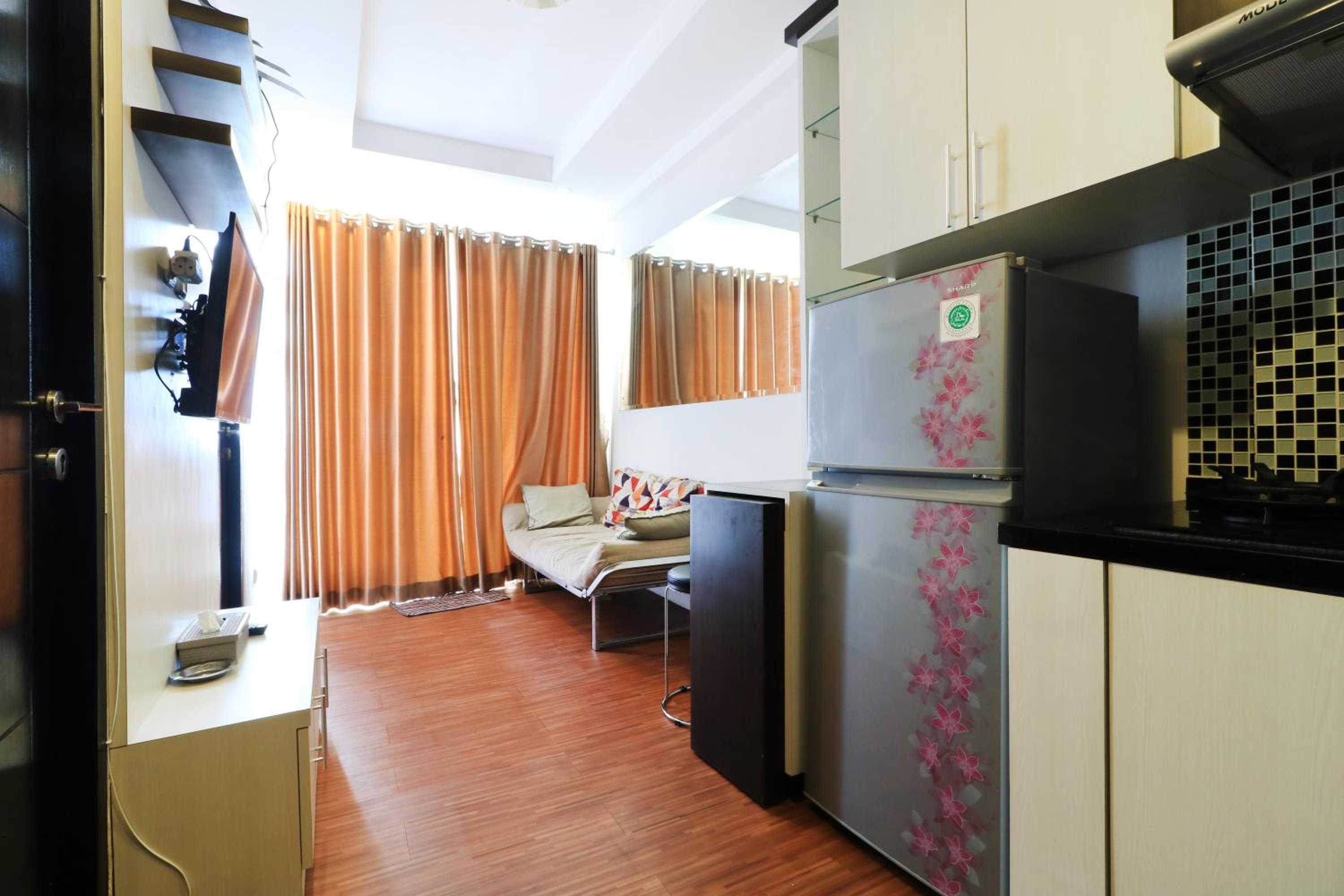 Two-Bedroom Apartment - Photo 11