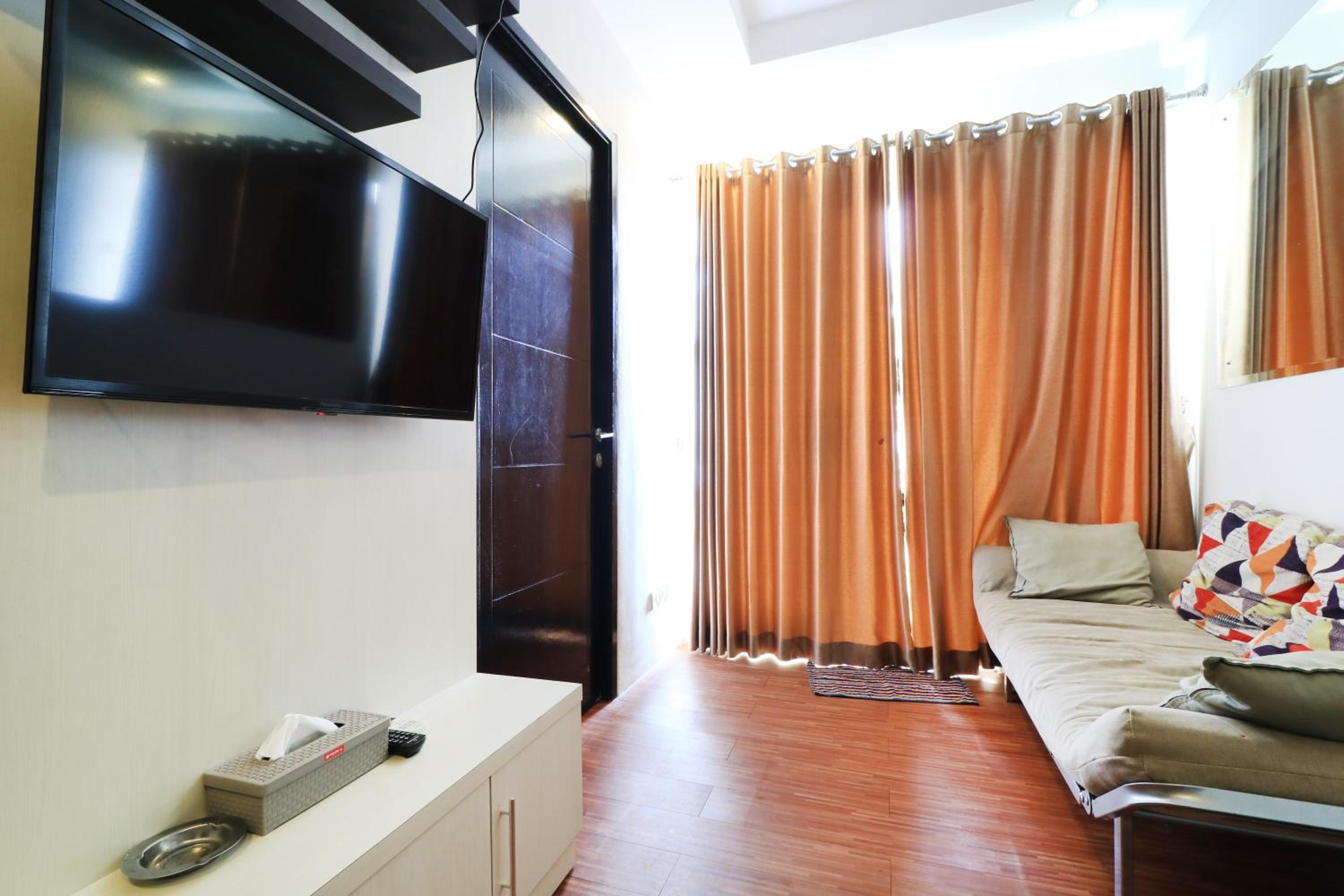 Two-Bedroom Apartment - Photo 10