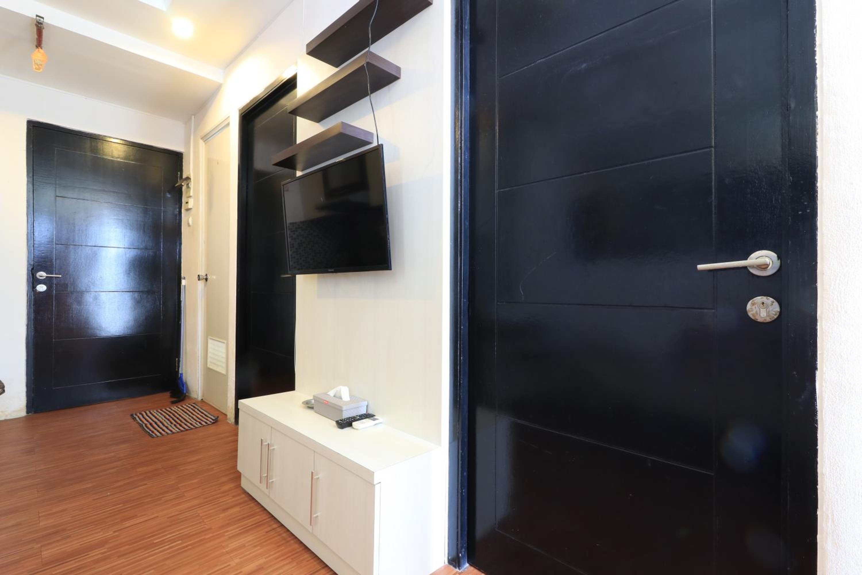 Two-Bedroom Apartment - Photo 7