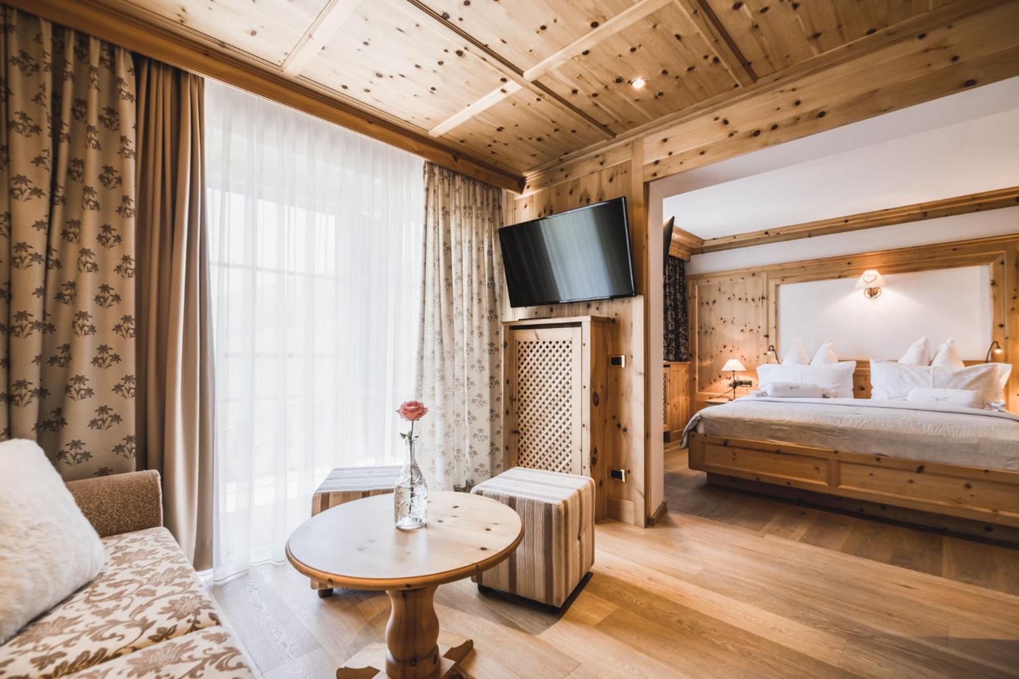 Triple Room with Balcony - Photo 1