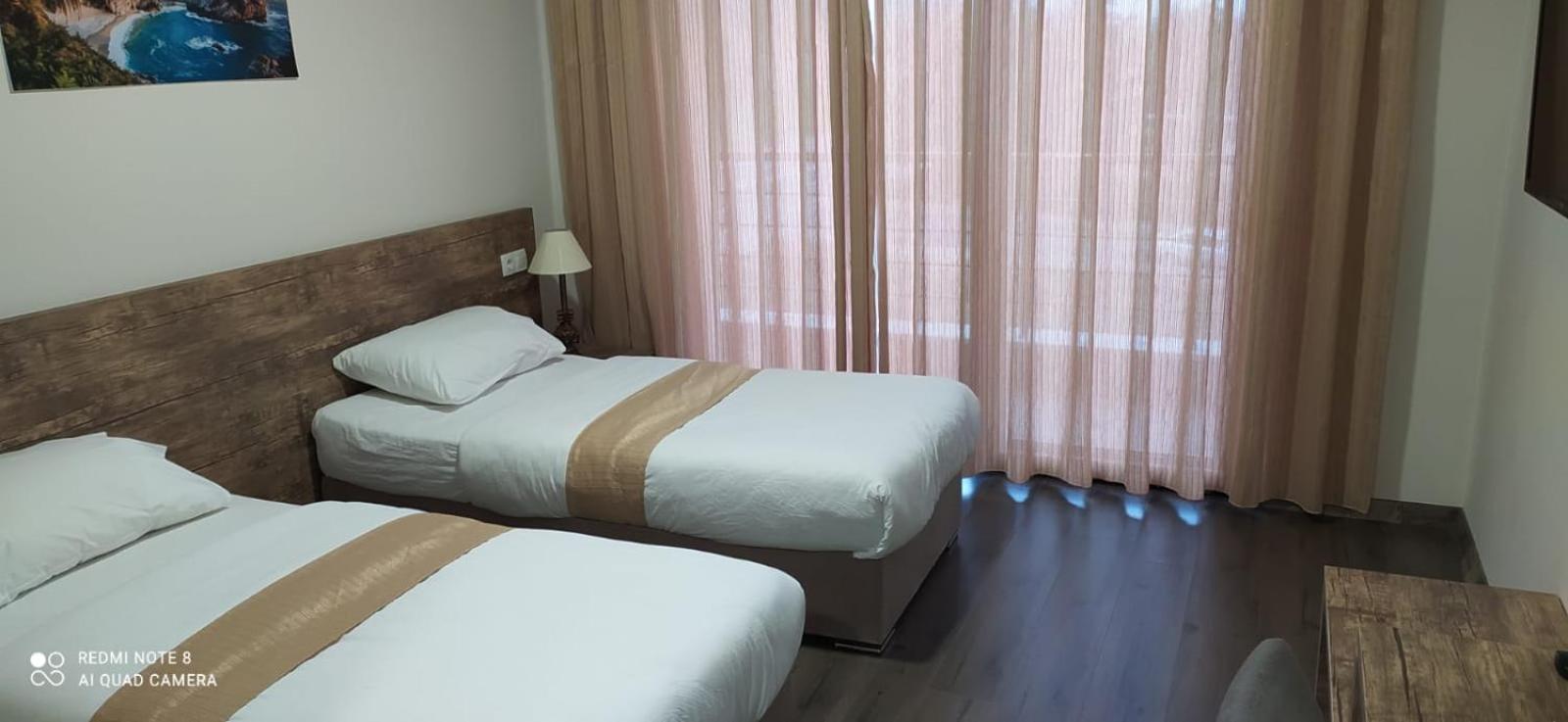 Standard Suite - Photo 2
