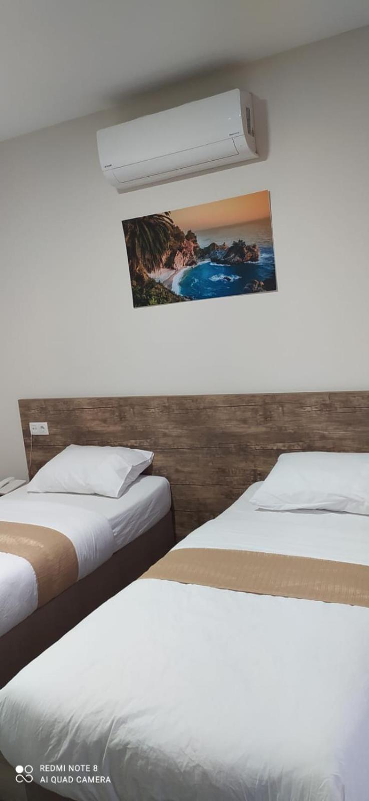 Standard Suite - Photo 3