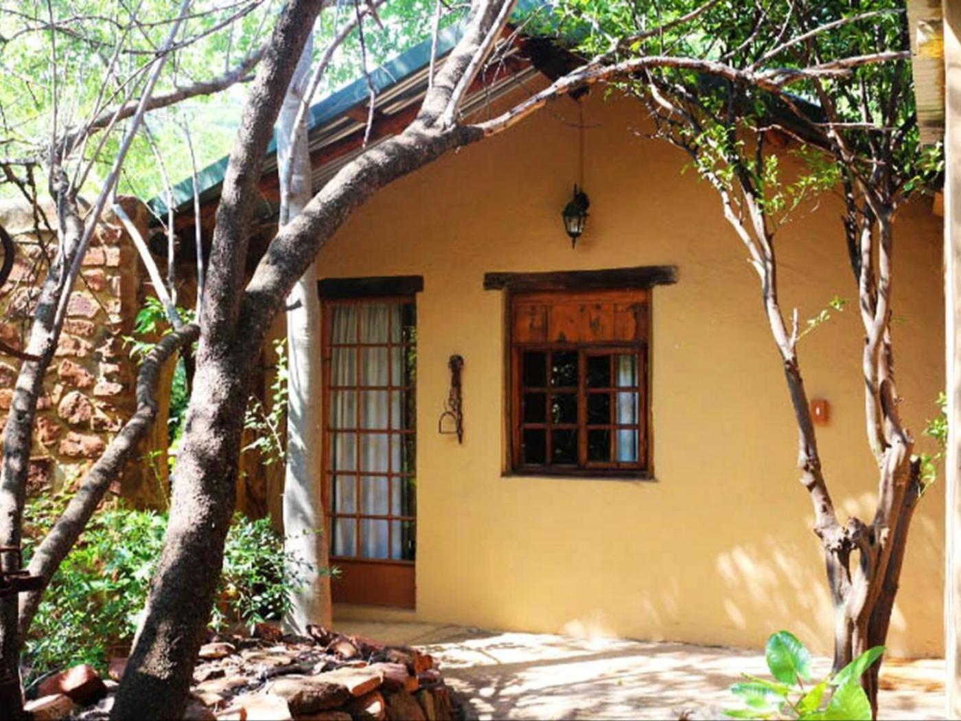 Two-Bedroom Cottage - Photo 9
