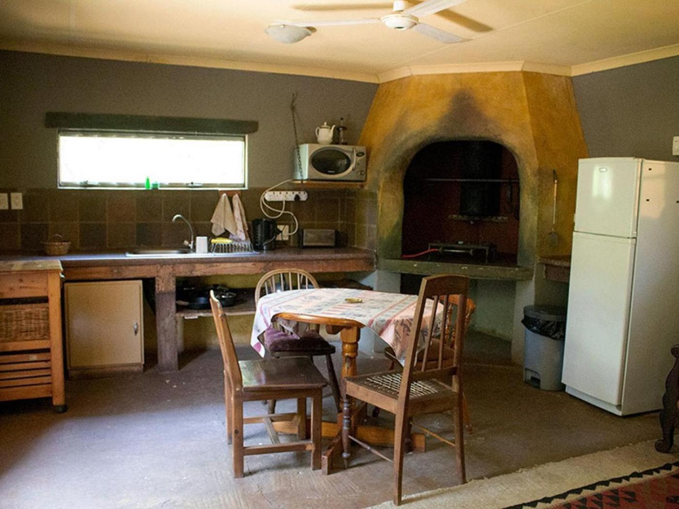Two-Bedroom Cottage - Photo 3