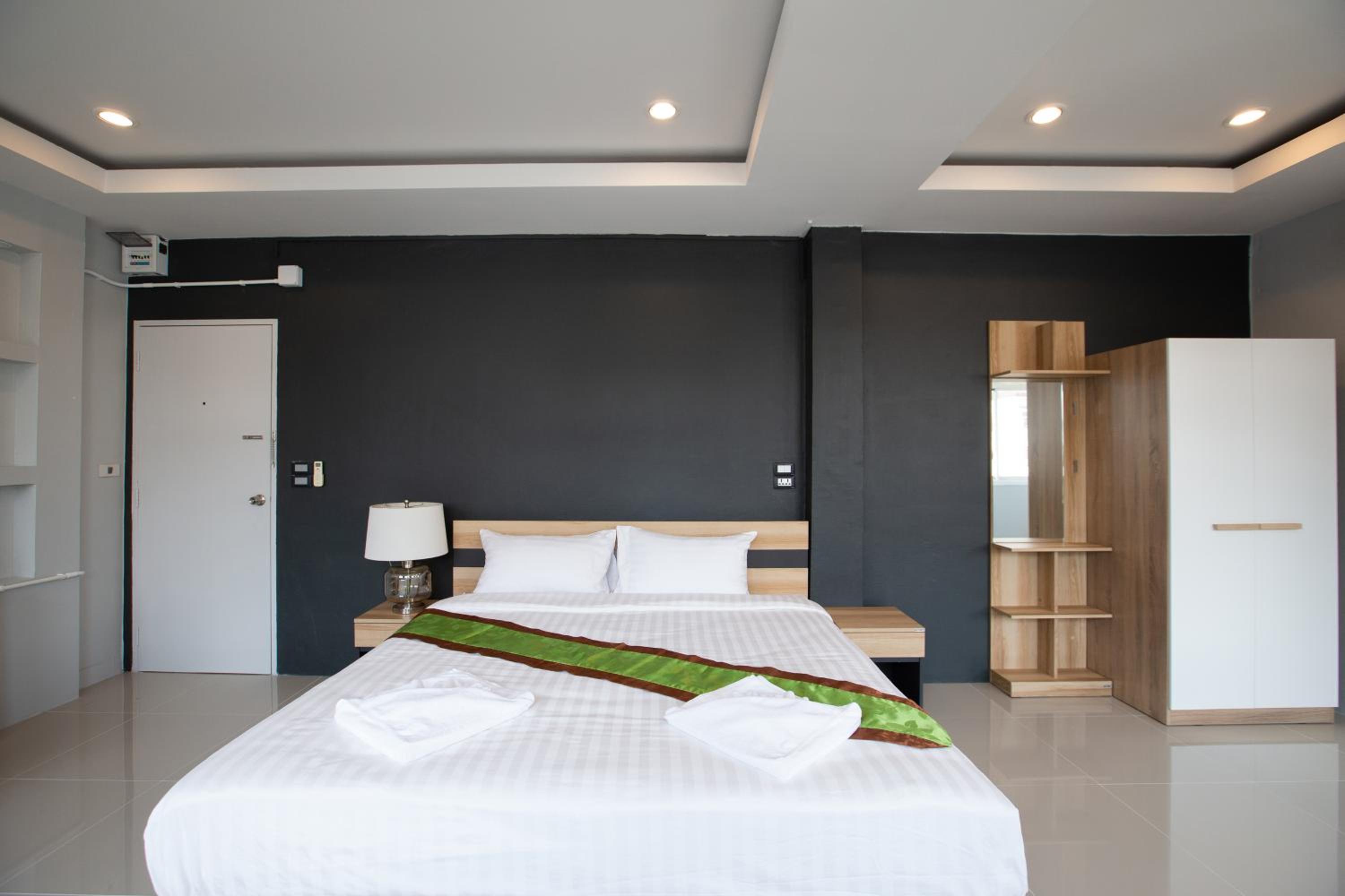 Superior King Room photo 2