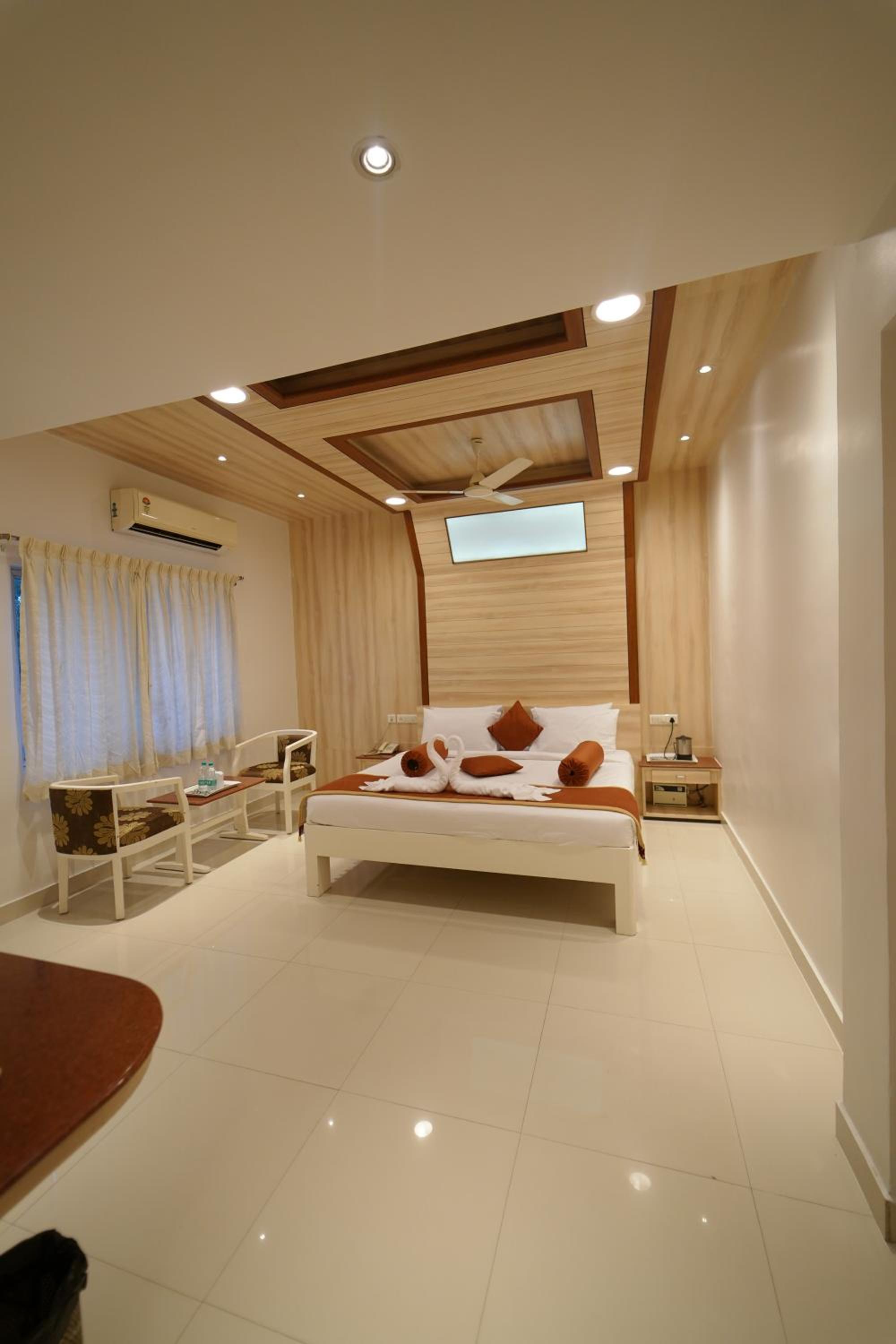 Queen Suite photo 3