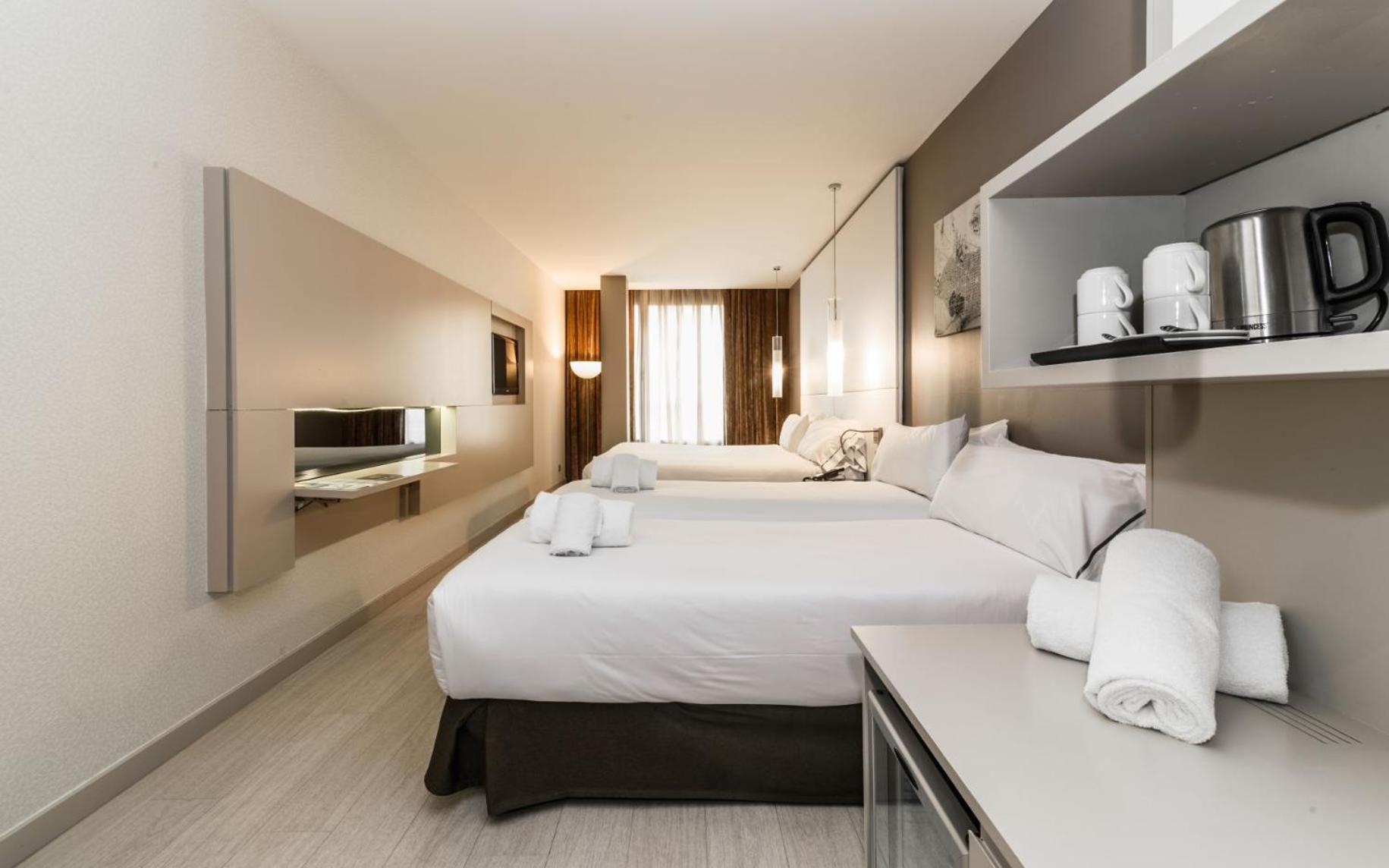 Quadruple Room photo 2