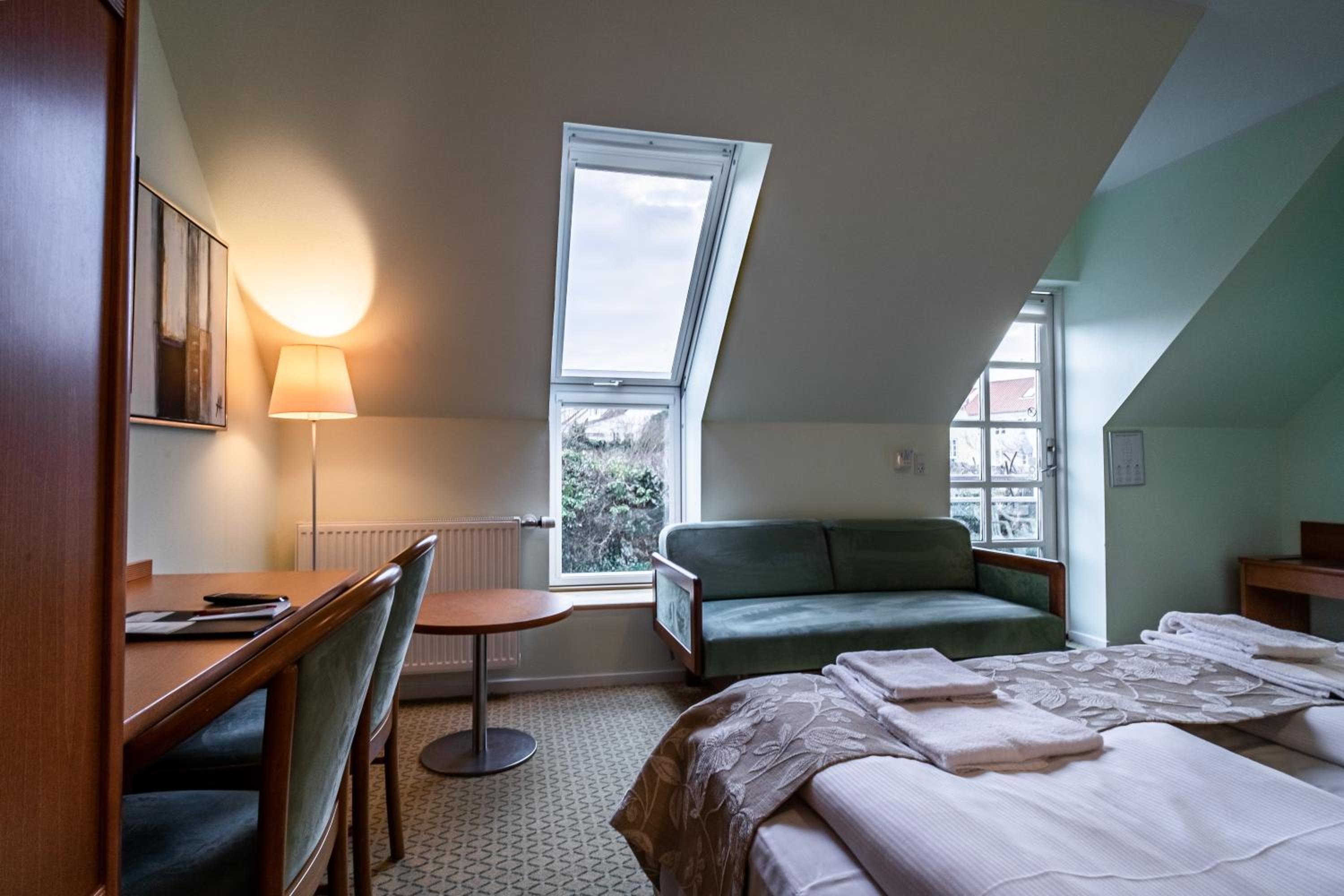Superior Double or Twin Room photo 2