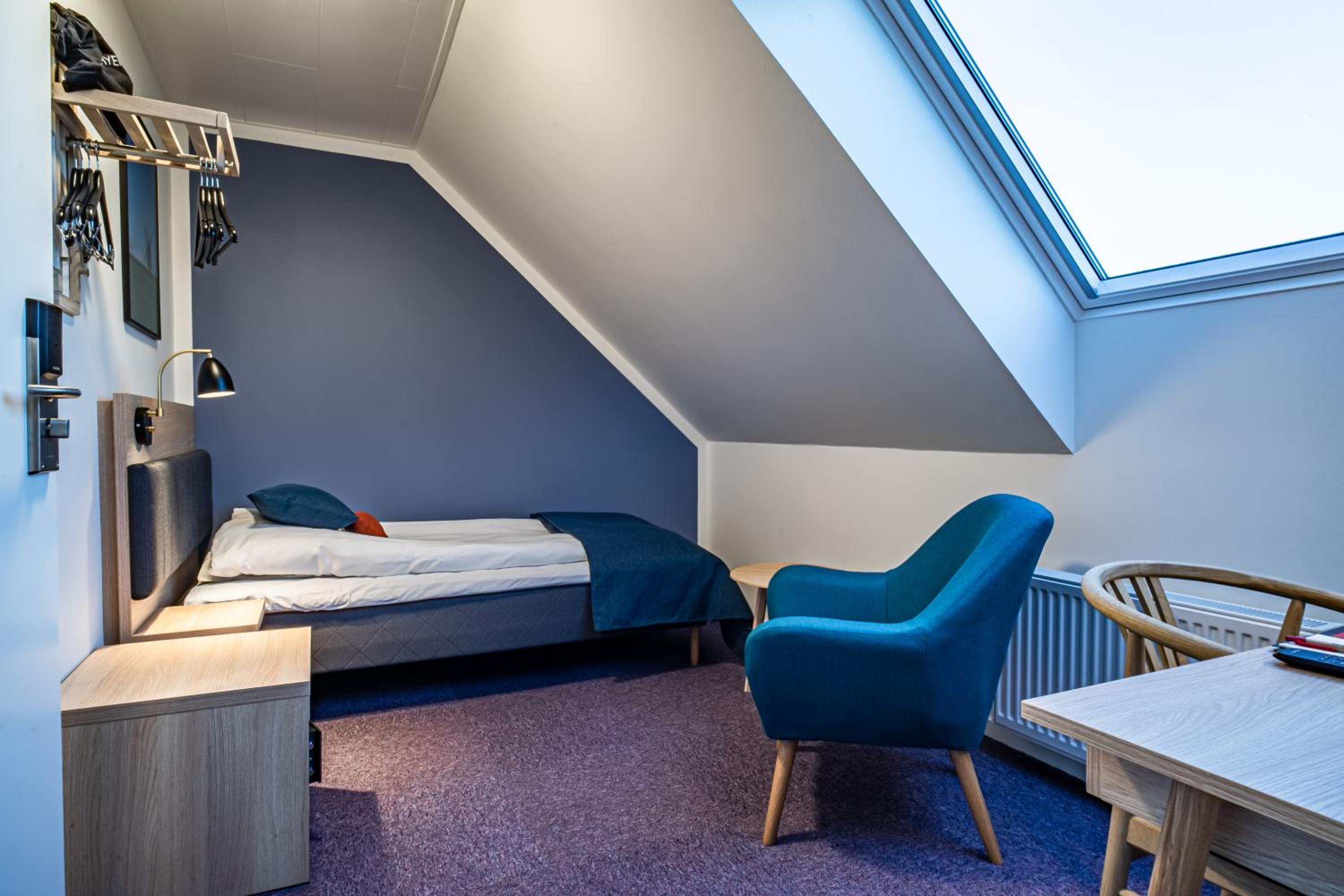 Standard Single Room