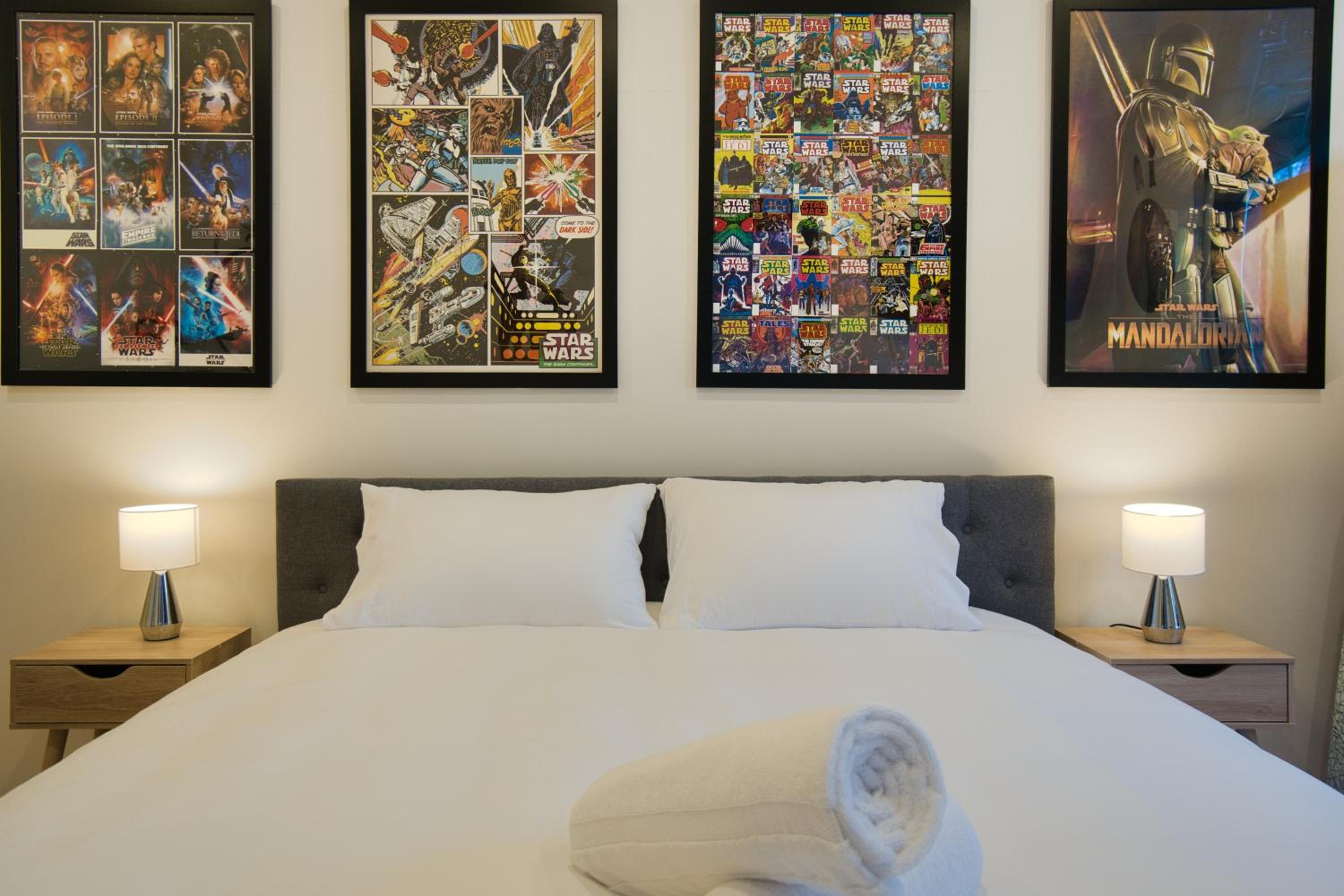 Standard Double Room with Shared Bathroom