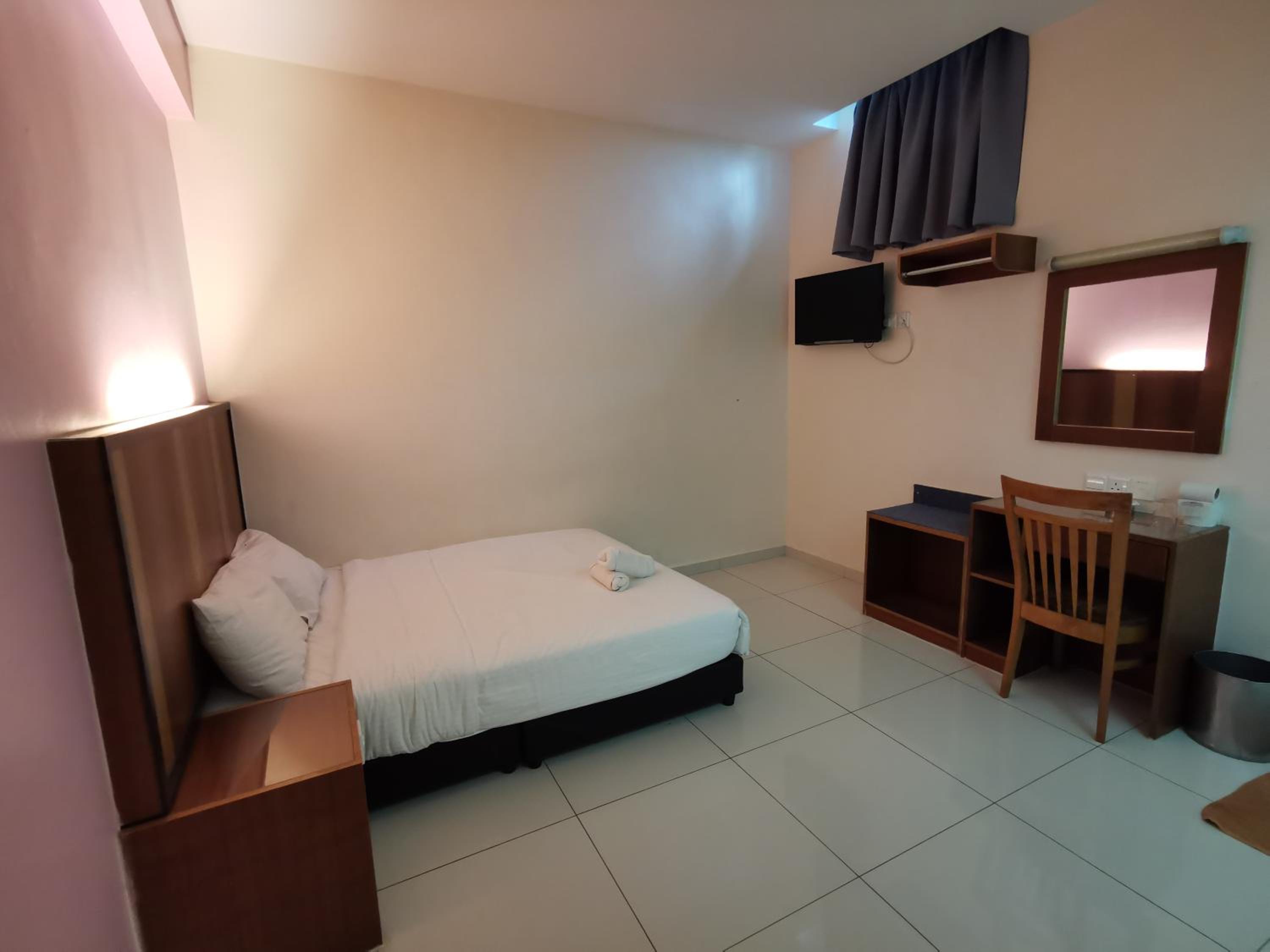 Standard Queen Room photo 1