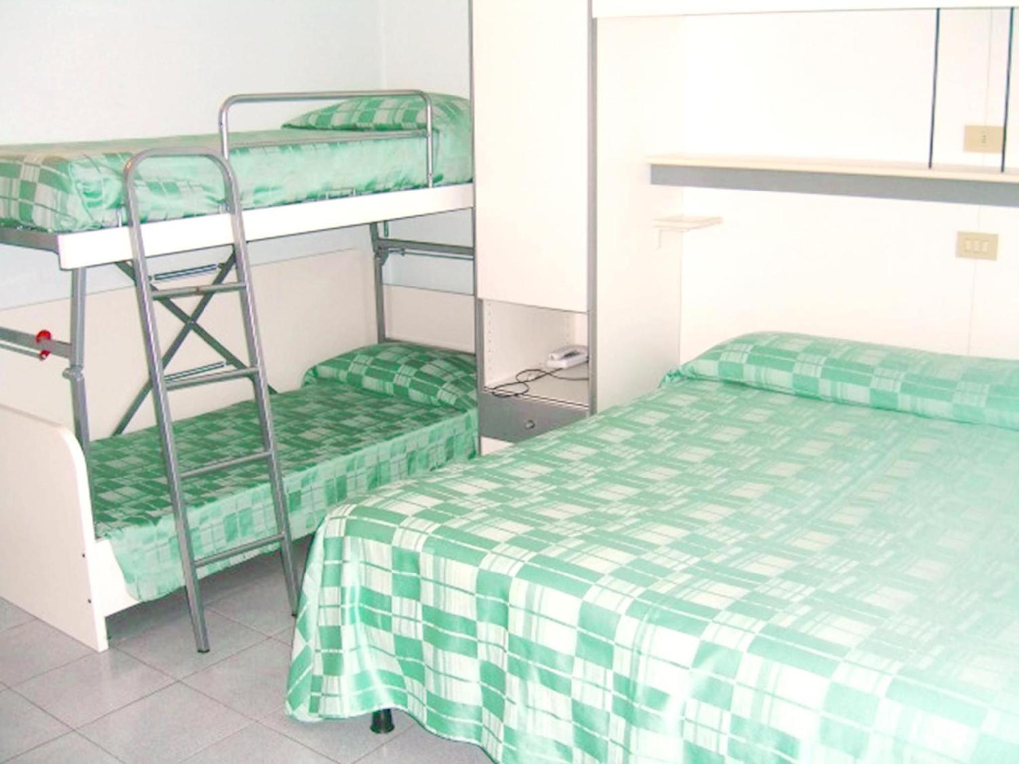Standard Quadruple Room photo 1