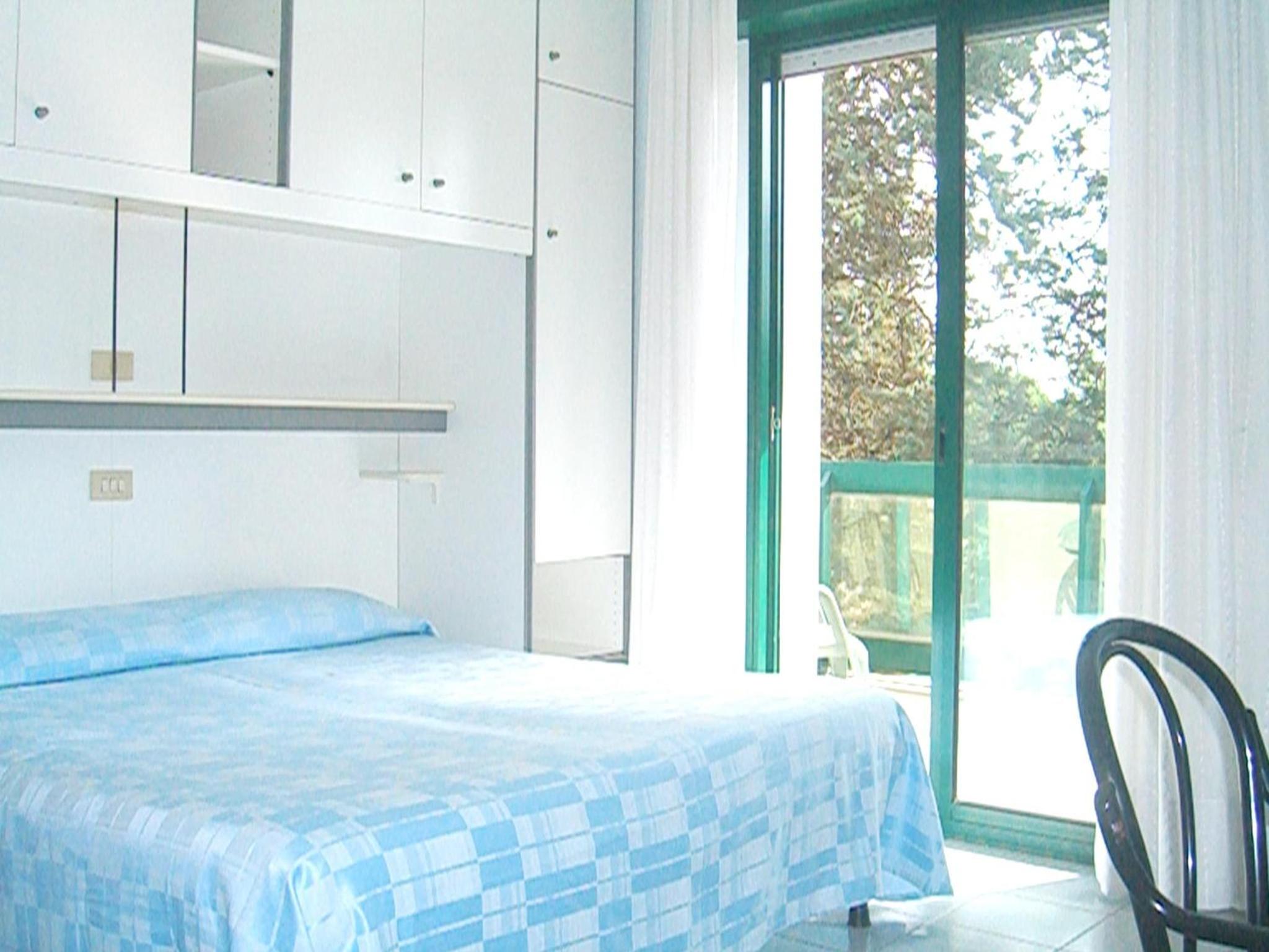 Double or Twin Room with Pool View photo 3