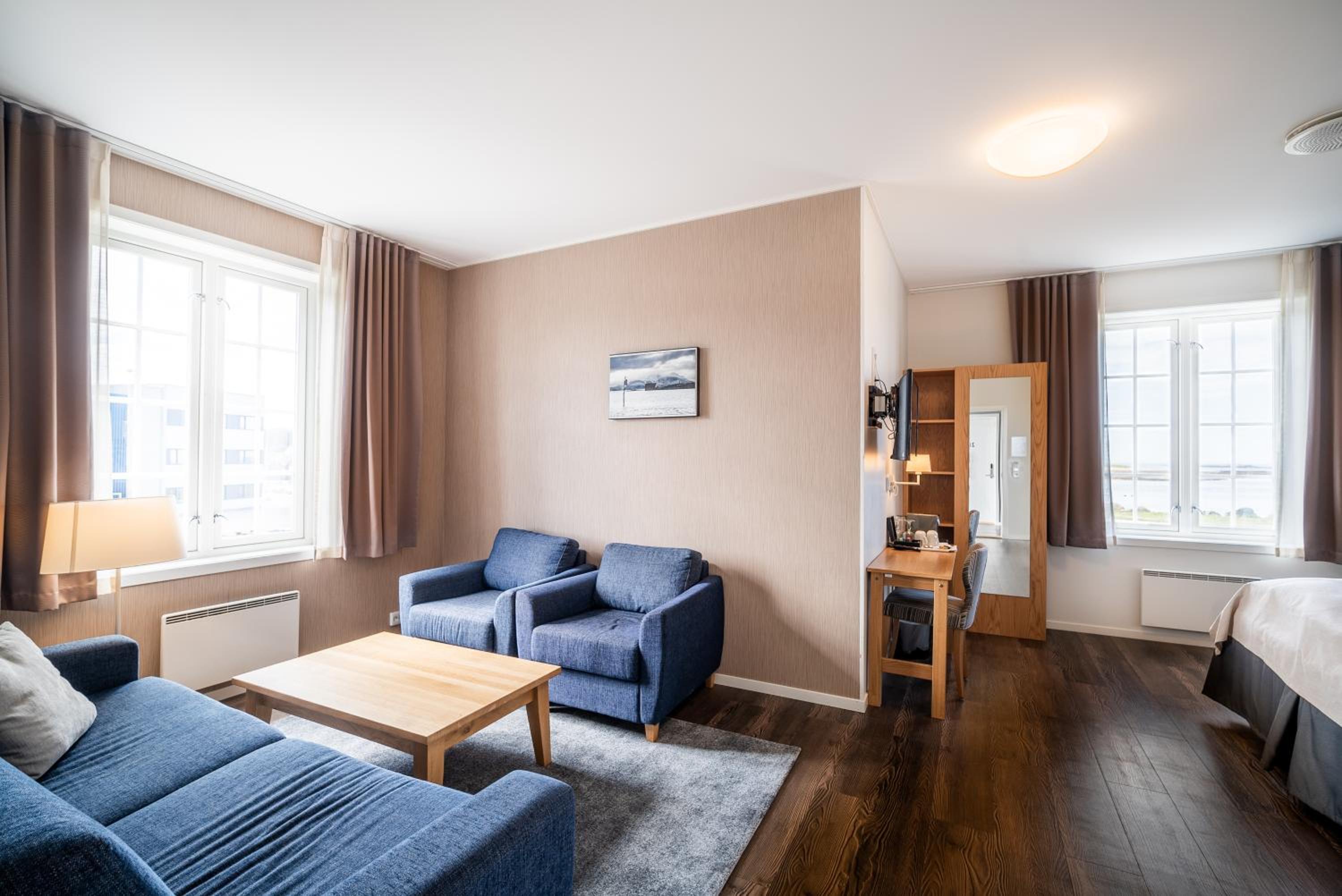 Deluxe Double Room with Sea View photo 2