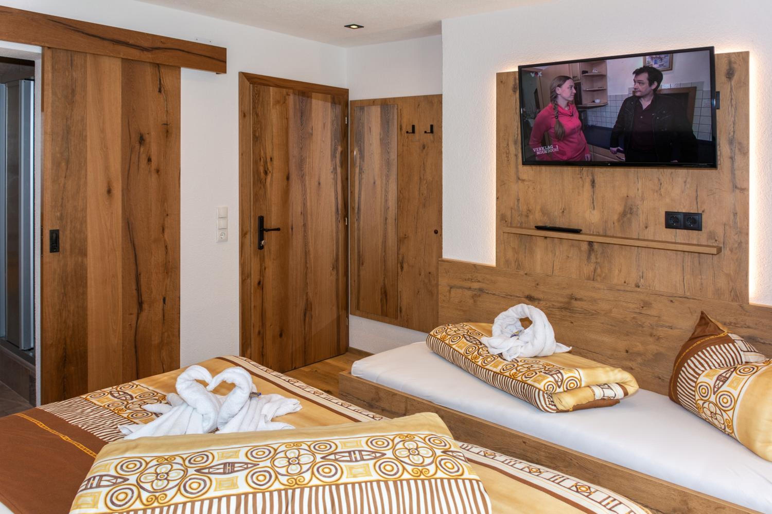 Triple Room with View photo 3