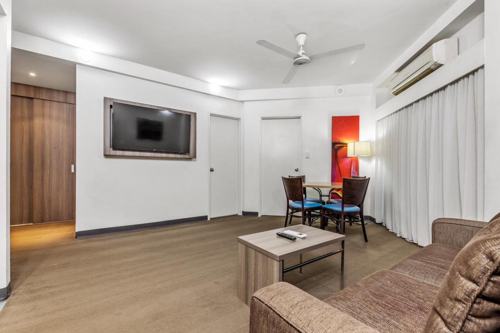Two-Bedroom Apartment - Photo 7