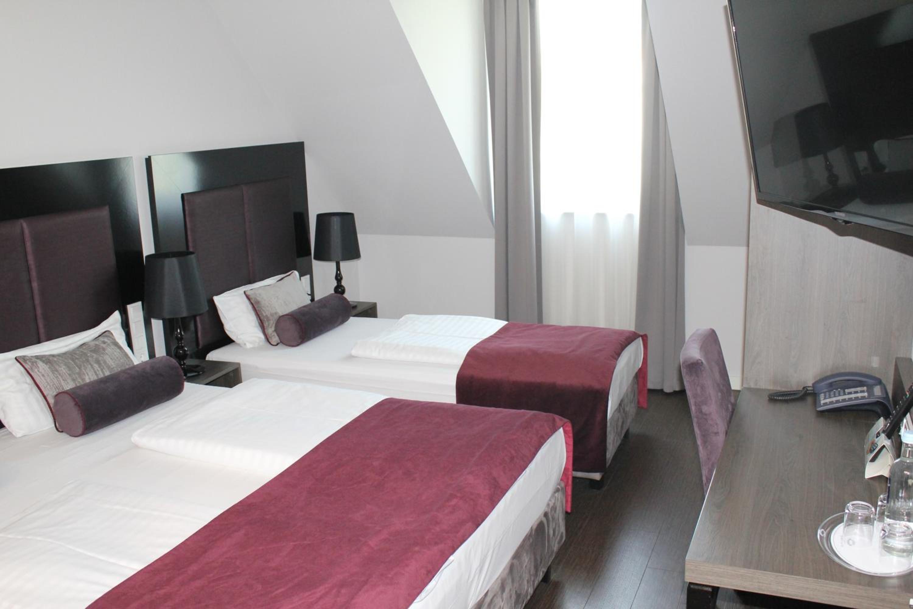 Comfort Triple Room photo 2