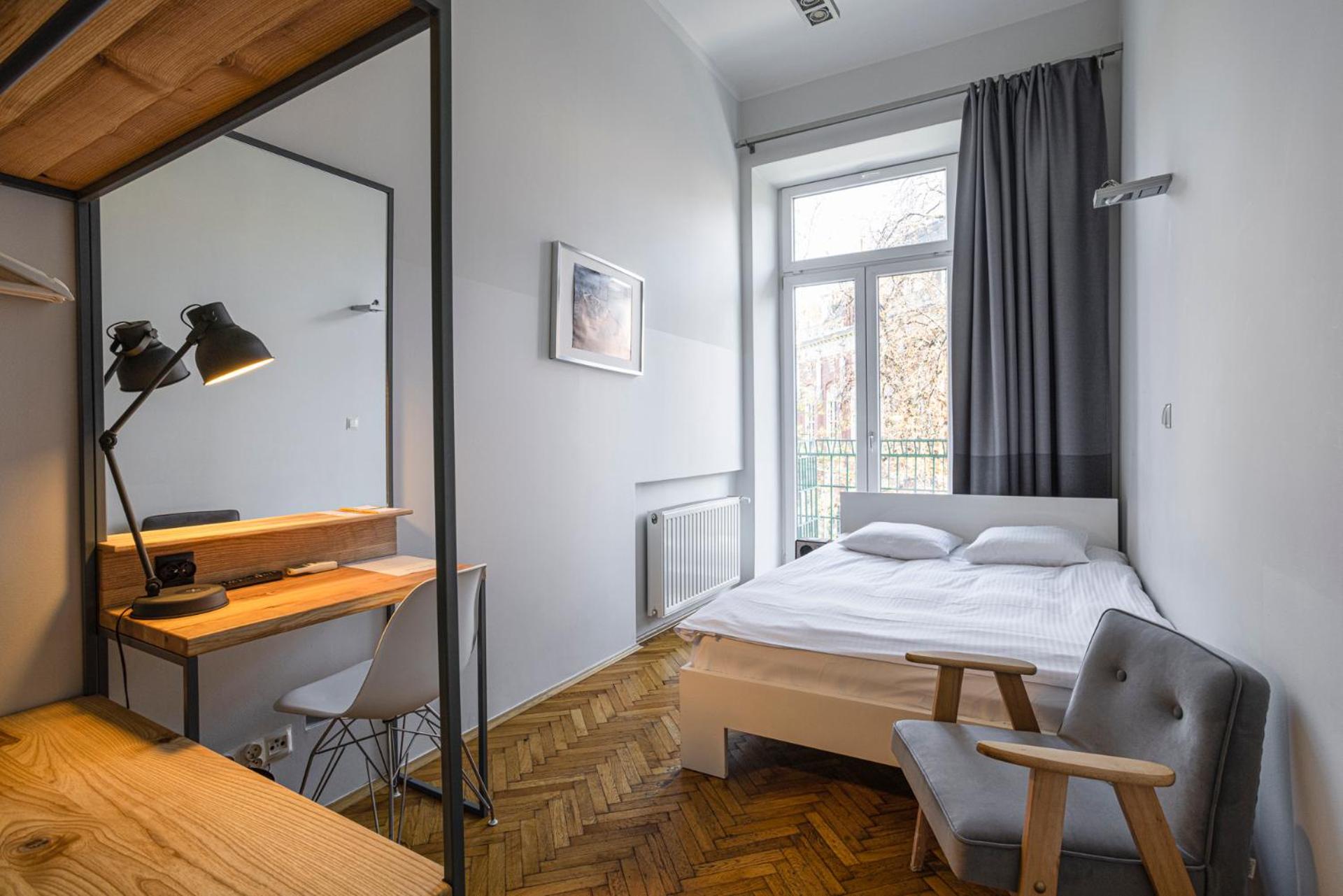 Two-Bedroom Apartment - Photo 13