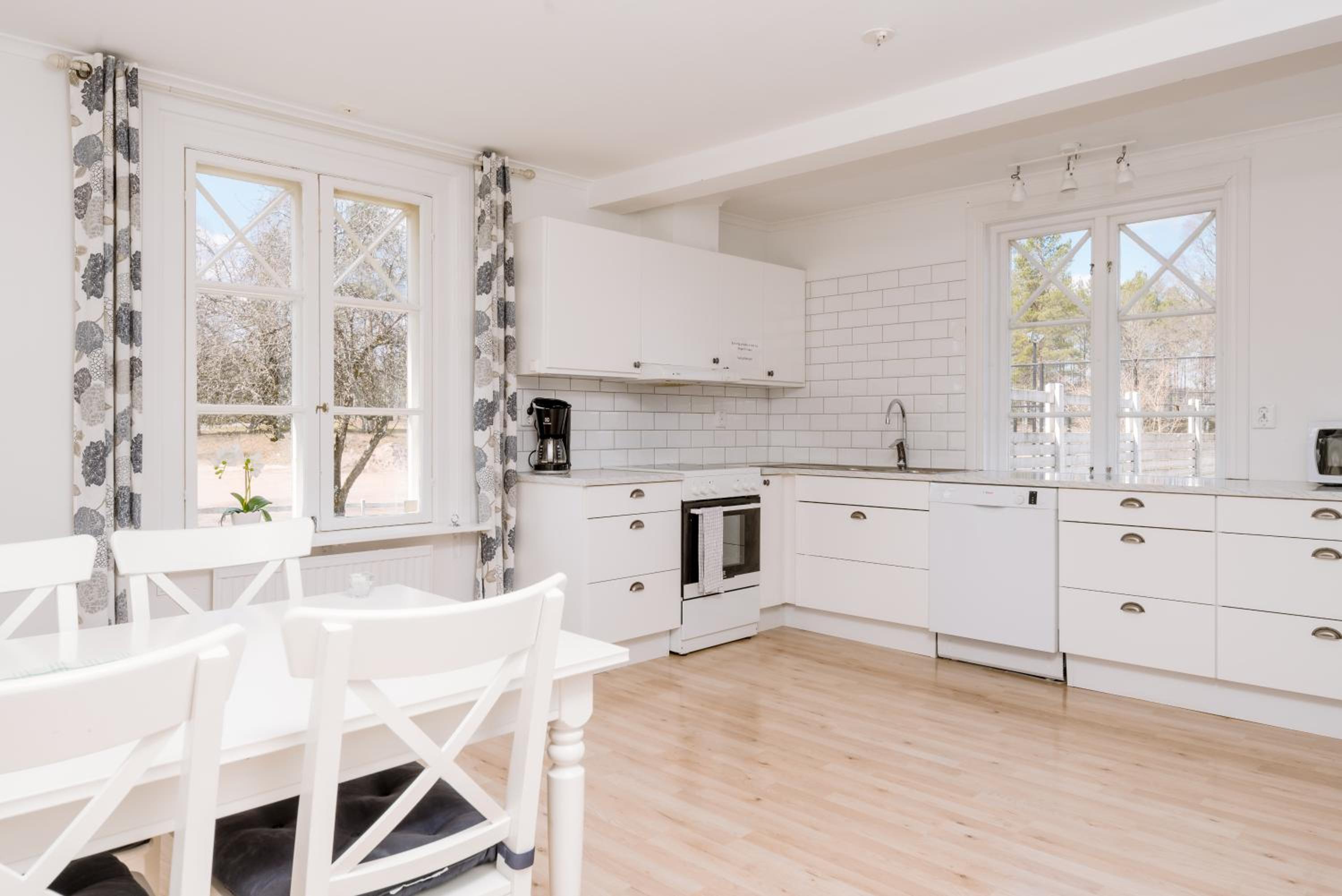 Villa photo 3