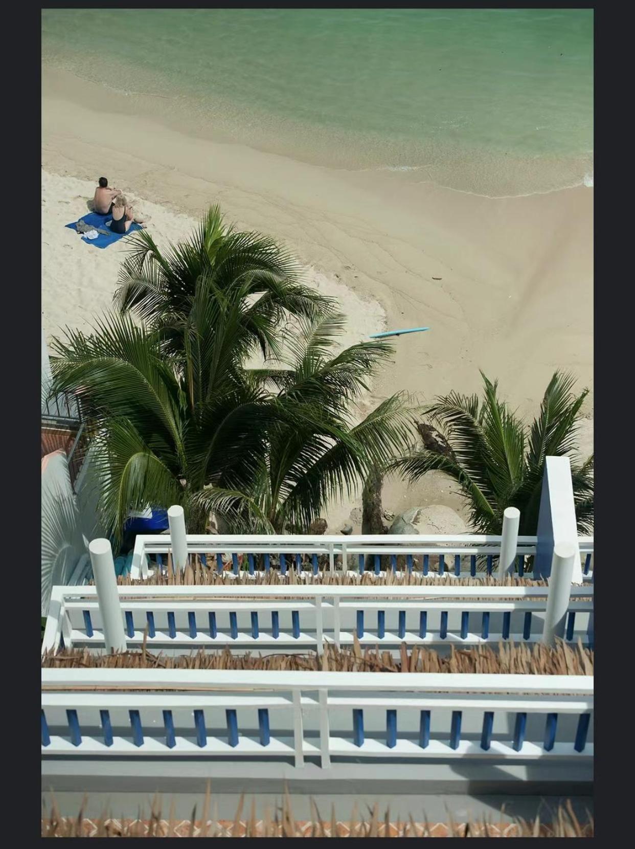 Deluxe Double Room with Balcony and Sea View - Photo 6