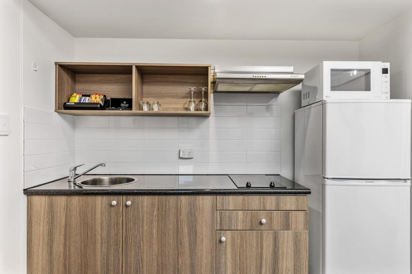 Two-Bedroom Apartment - Photo 8