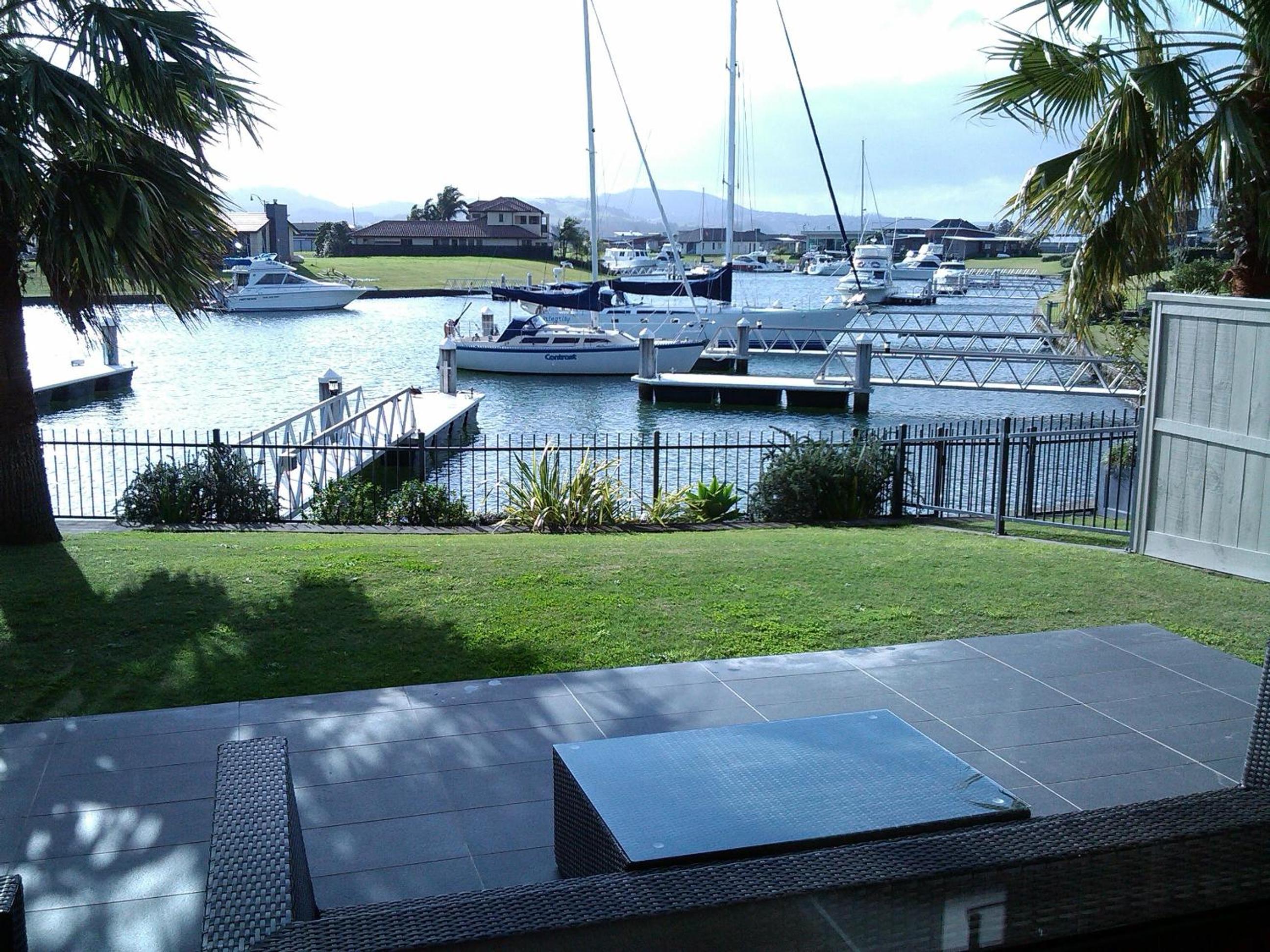 One-Bedroom Suite - Water Front - Photo 7