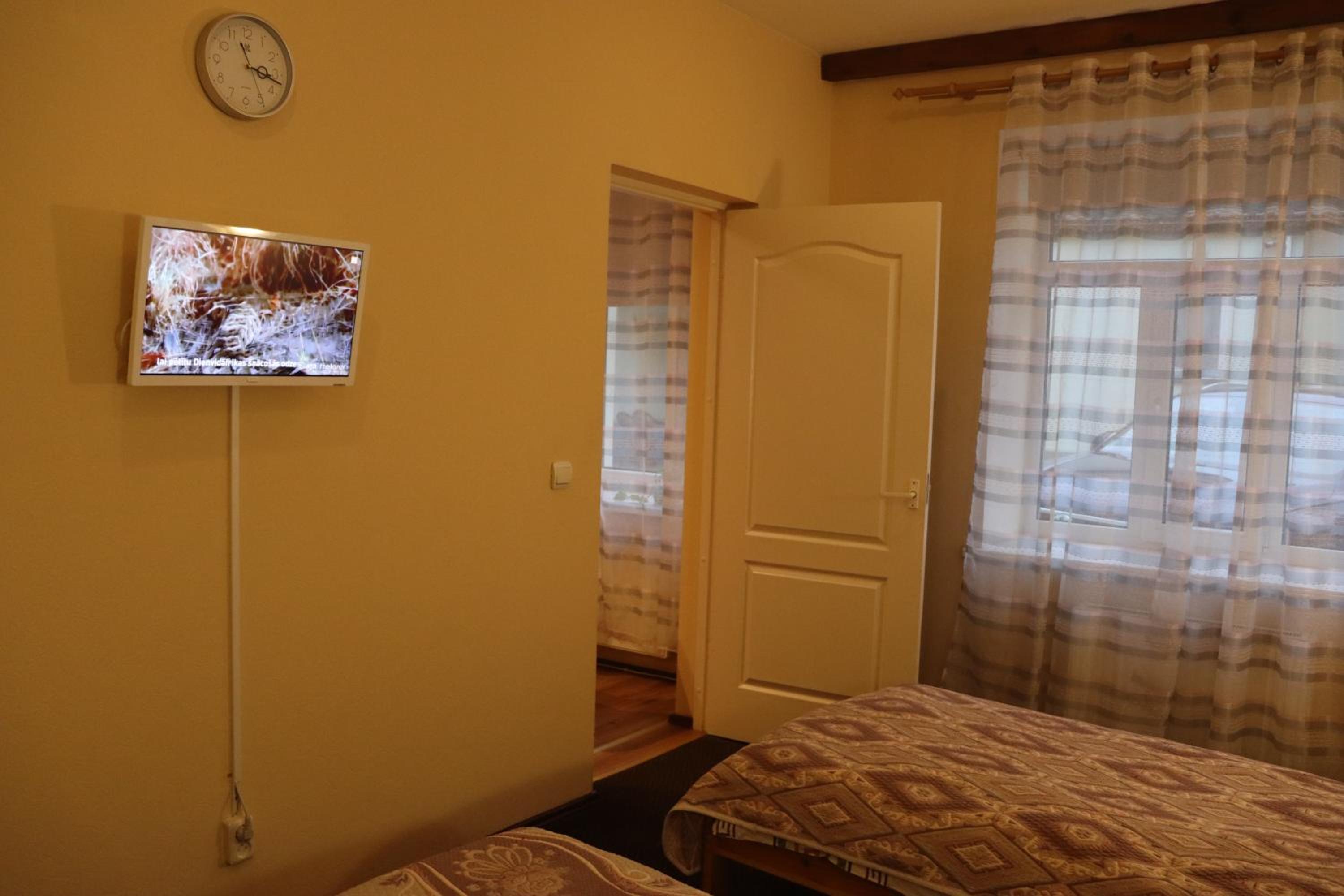 Triple Room - Photo 6